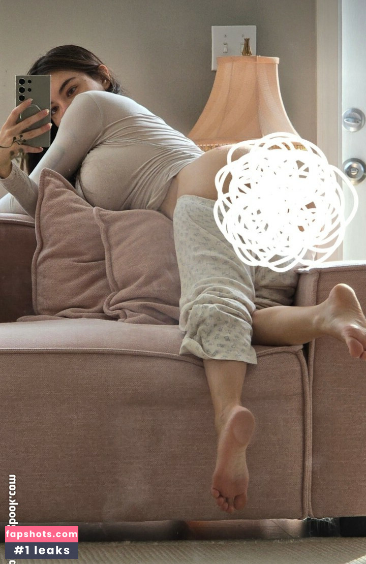 Jessica Beppler gallery photo #5