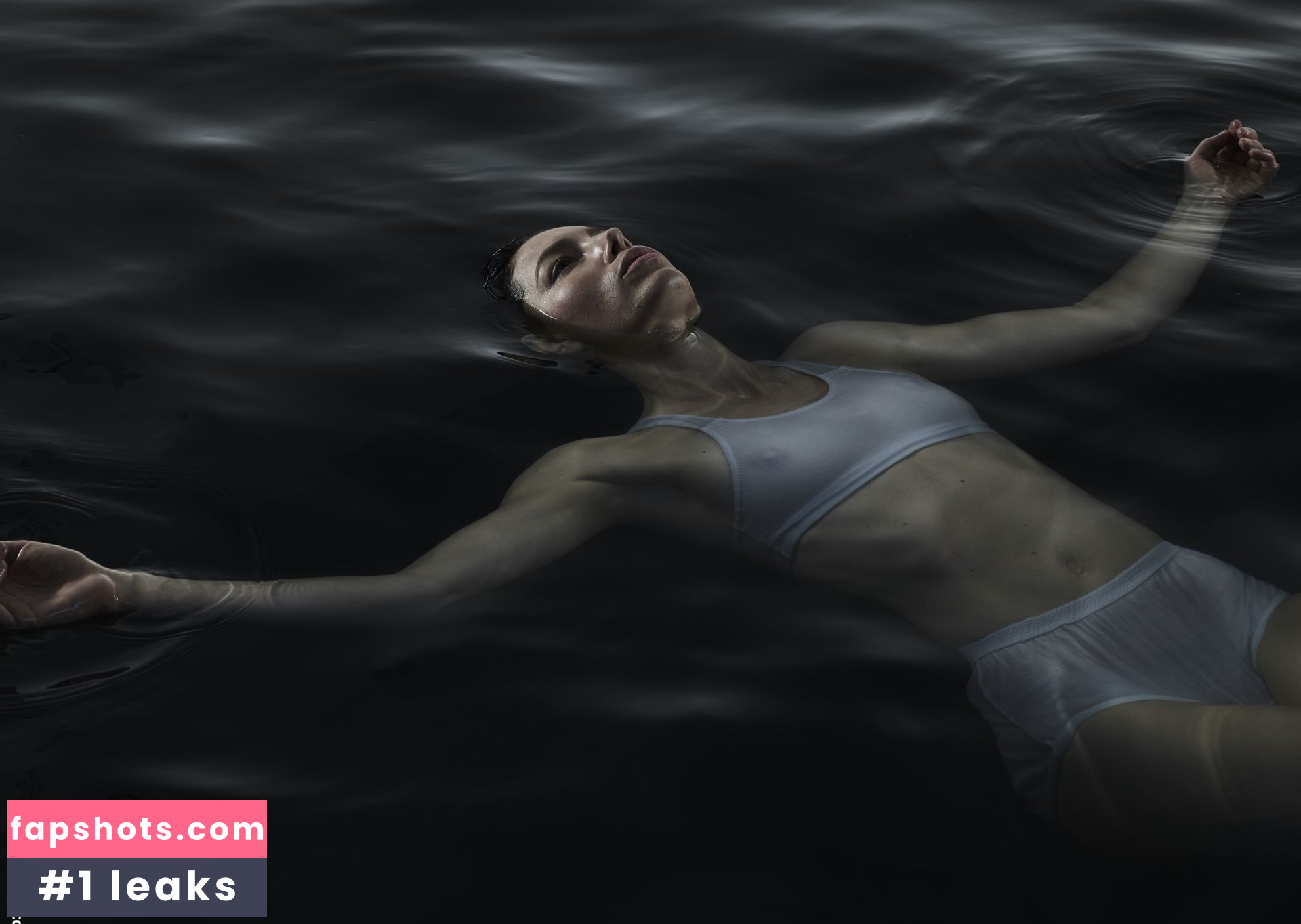 Jessica Biel gallery photo #1063