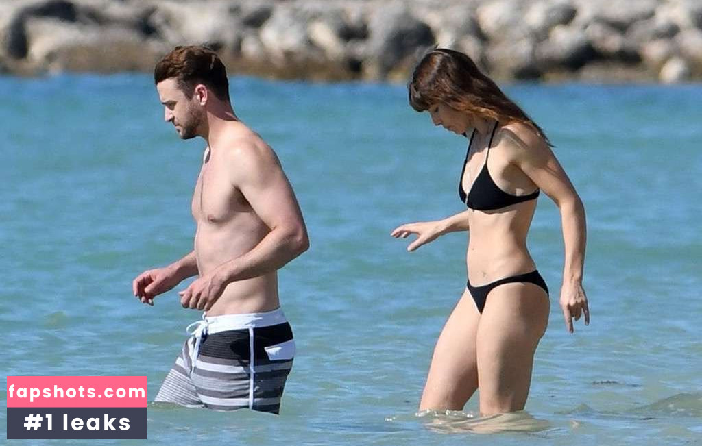 Jessica Biel gallery photo #1673