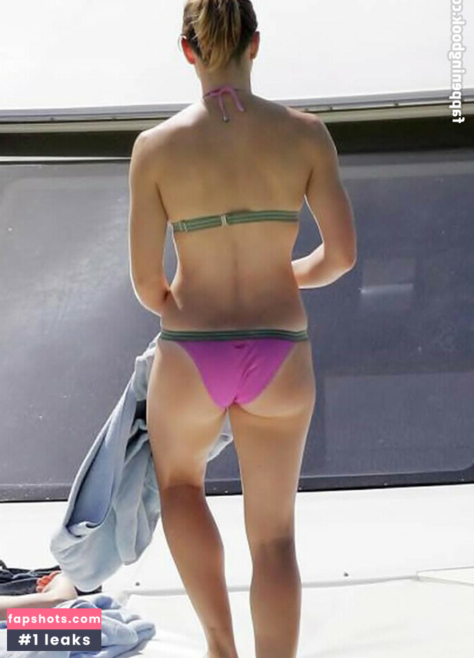 Jessica Biel gallery photo #217