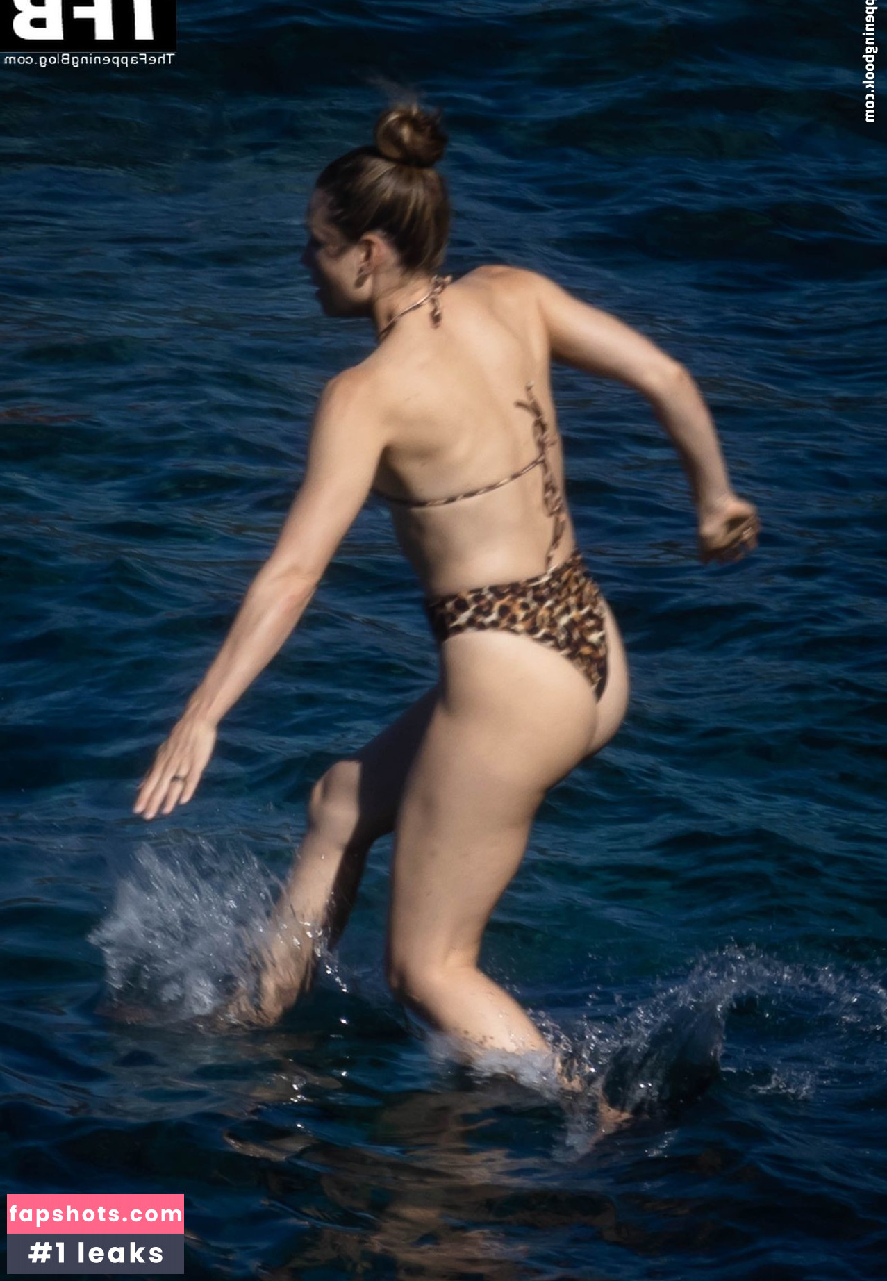 Jessica Biel gallery photo #283