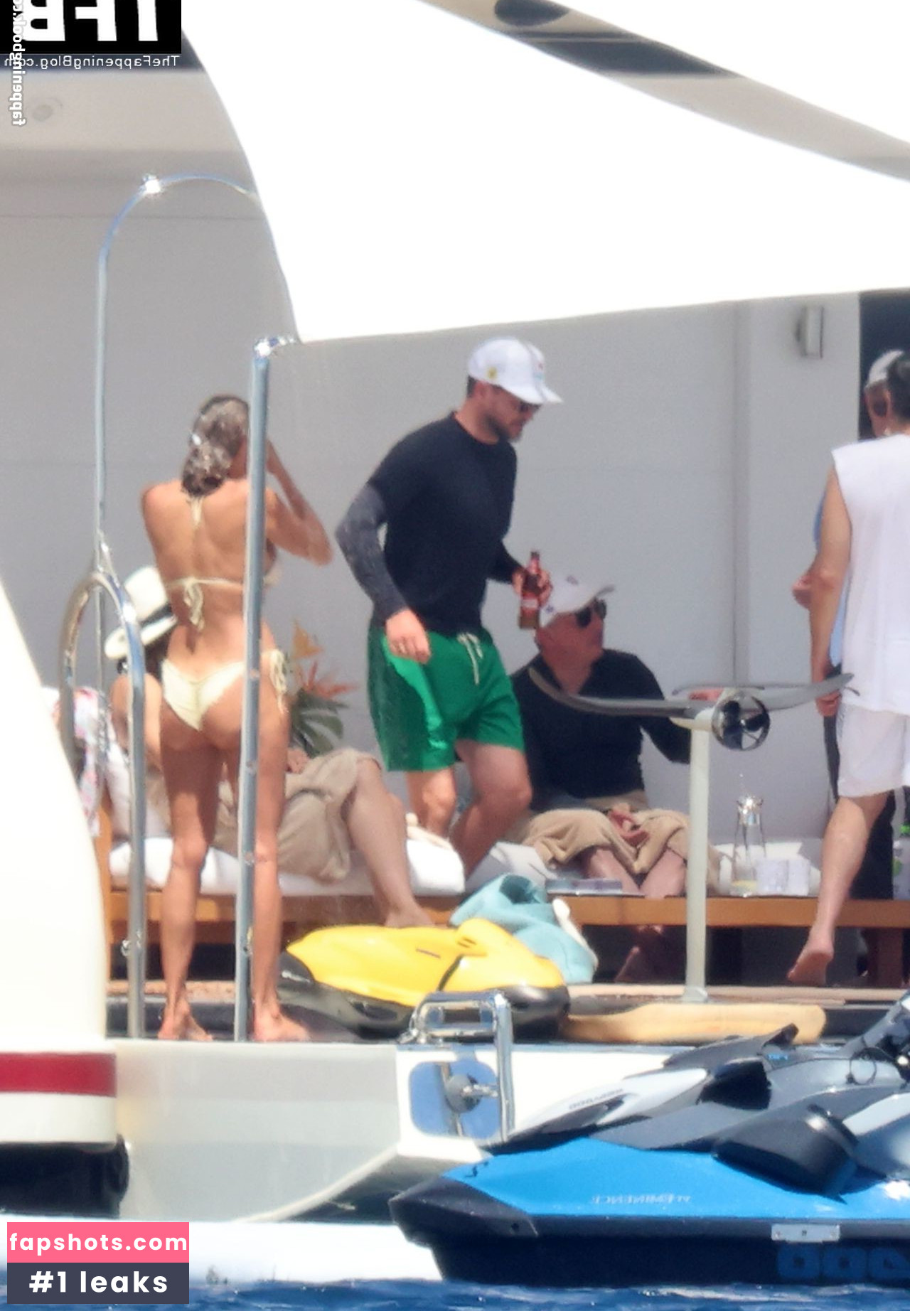 Jessica Biel gallery photo #296