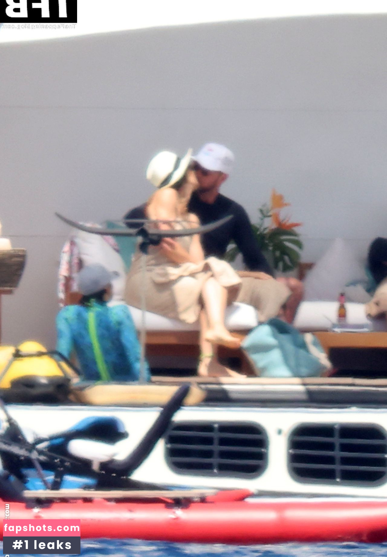 Jessica Biel gallery photo #300