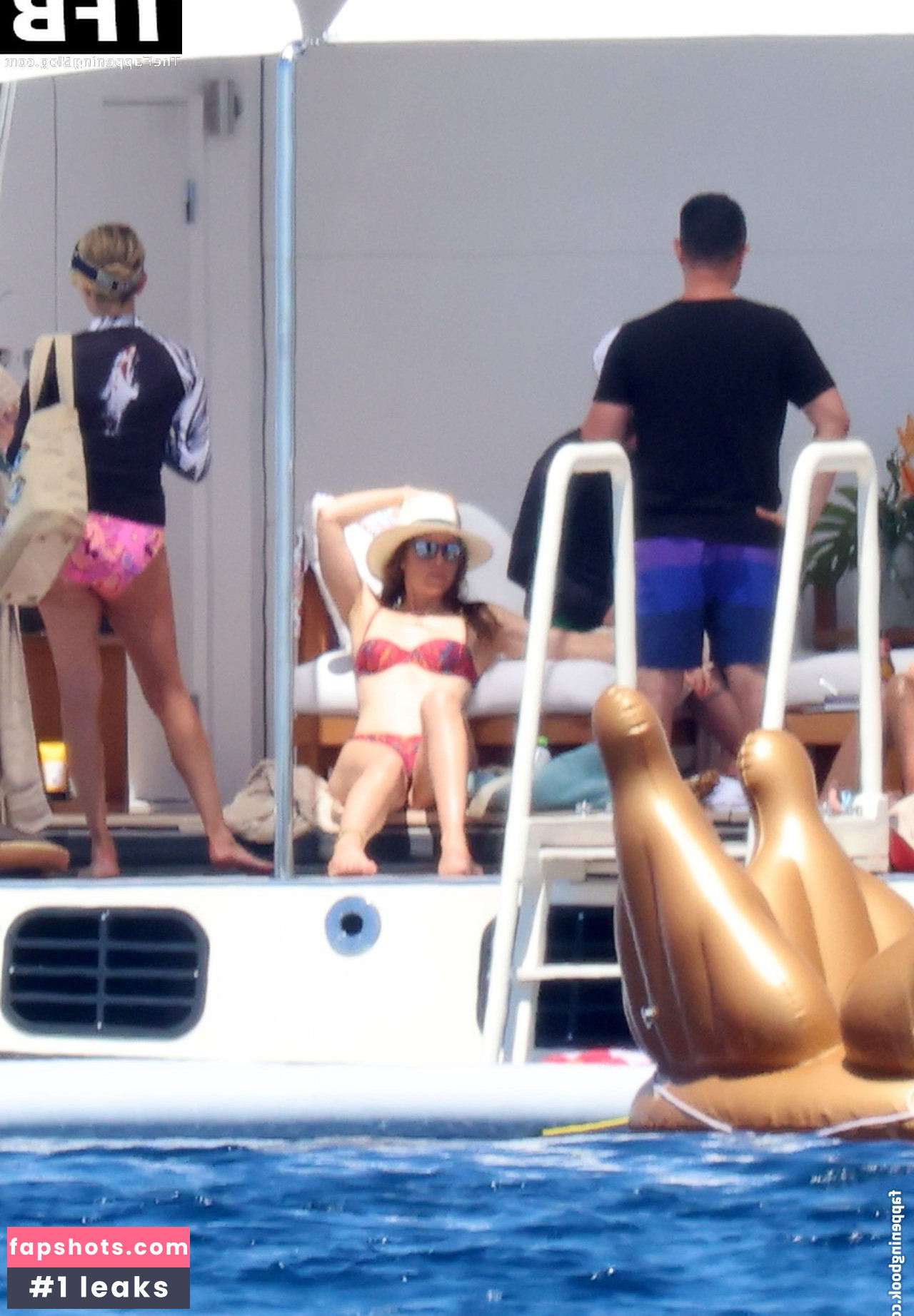 Jessica Biel gallery photo #308