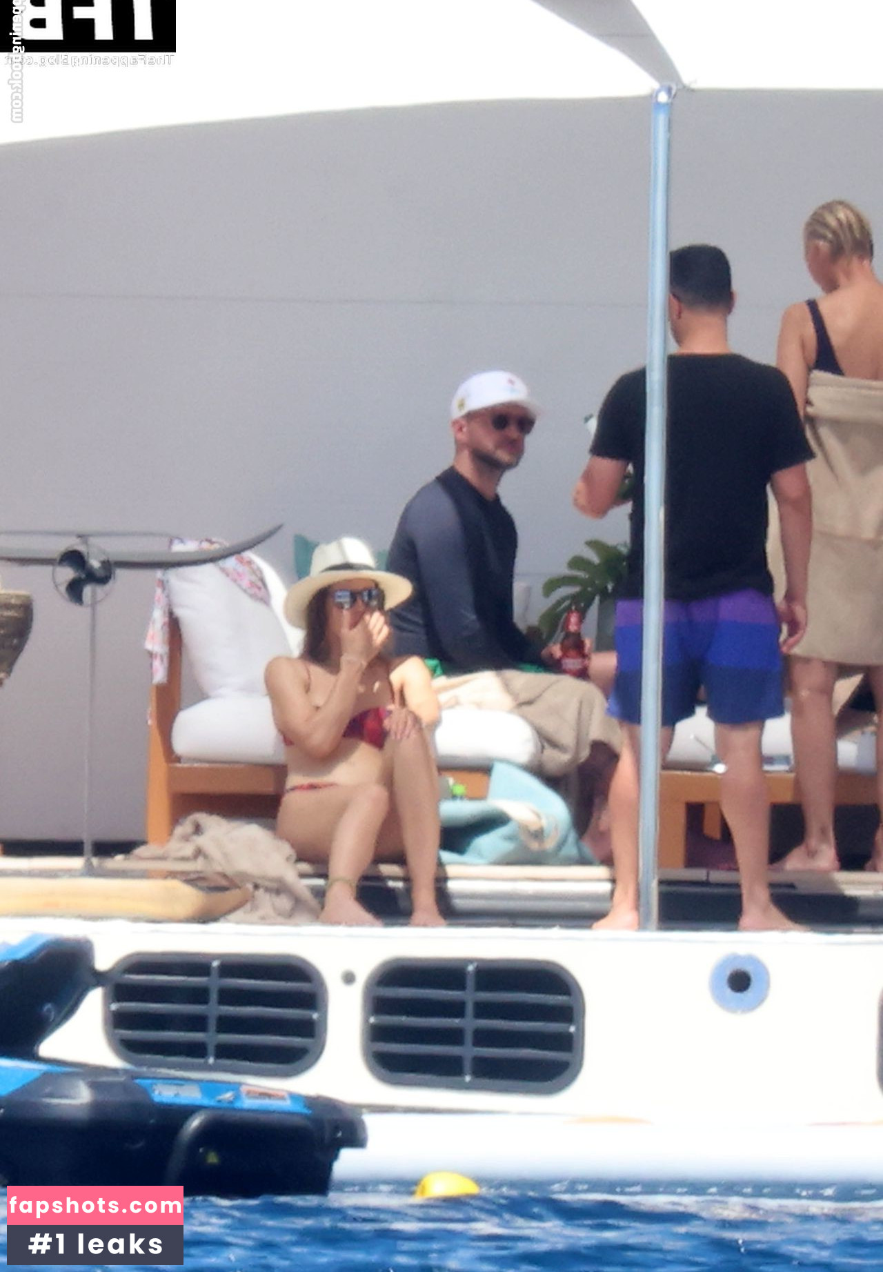 Jessica Biel gallery photo #309