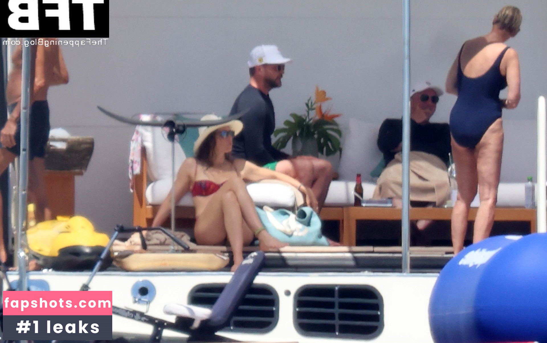 Jessica Biel gallery photo #313