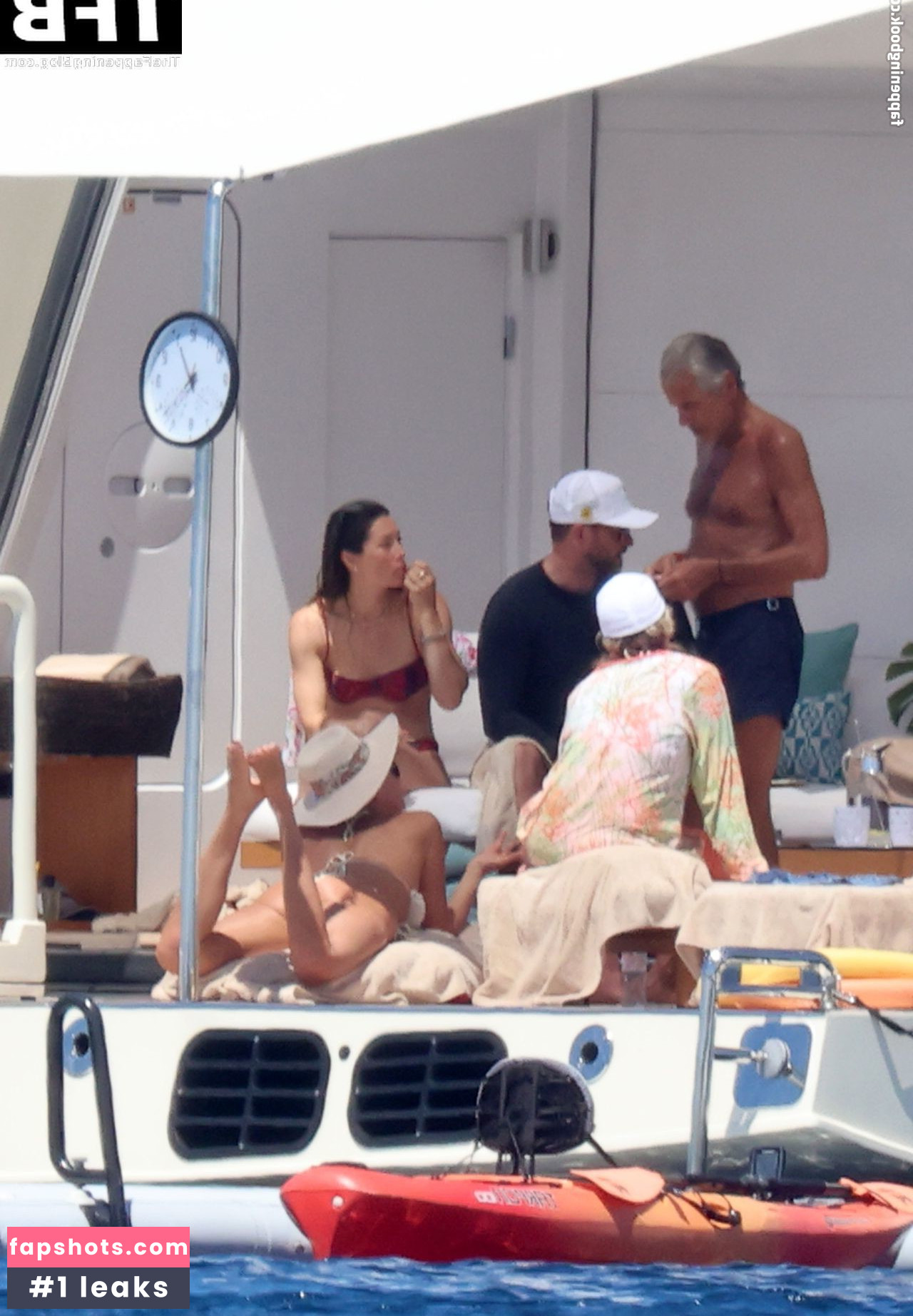 Jessica Biel gallery photo #326