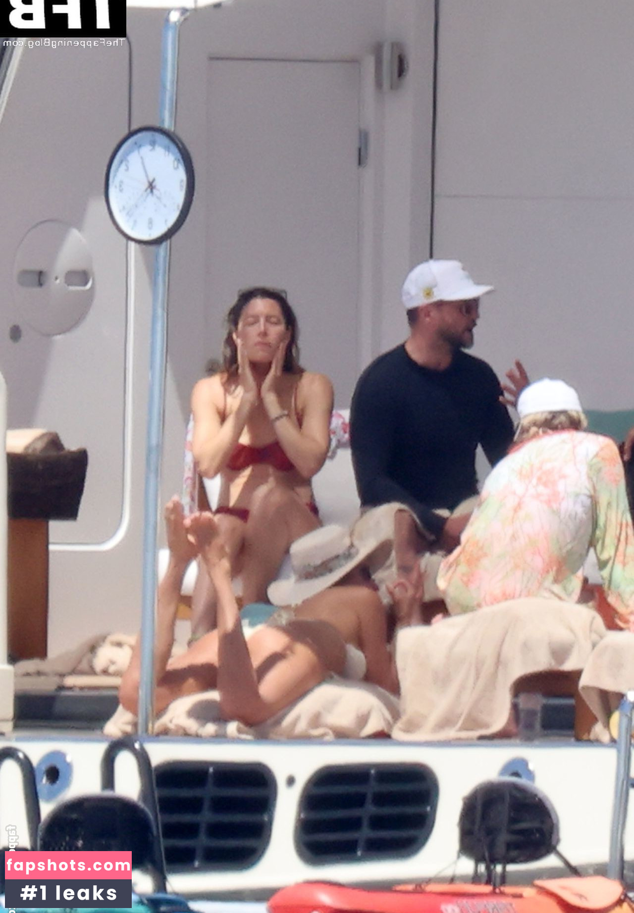 Jessica Biel gallery photo #328