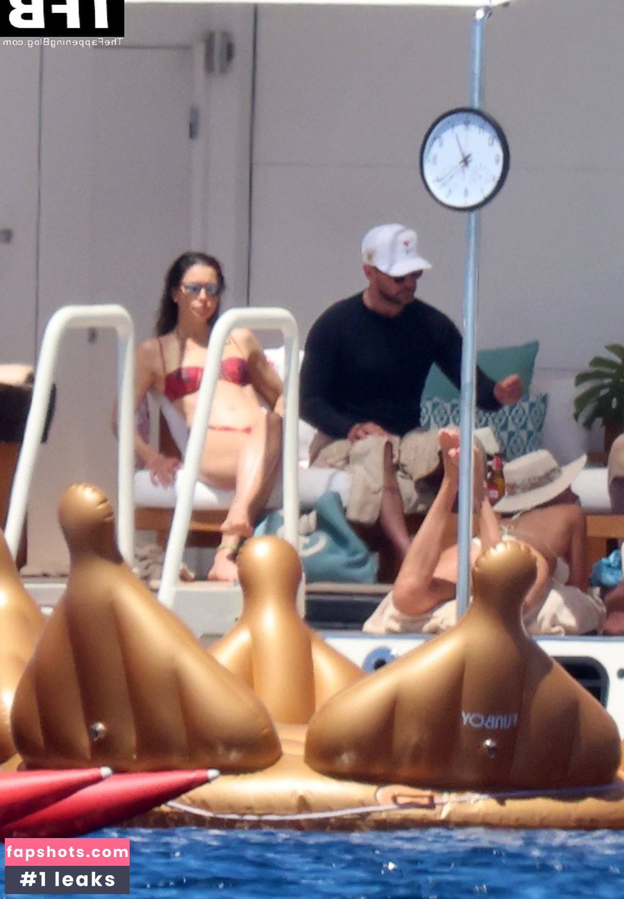 Jessica Biel gallery photo #332