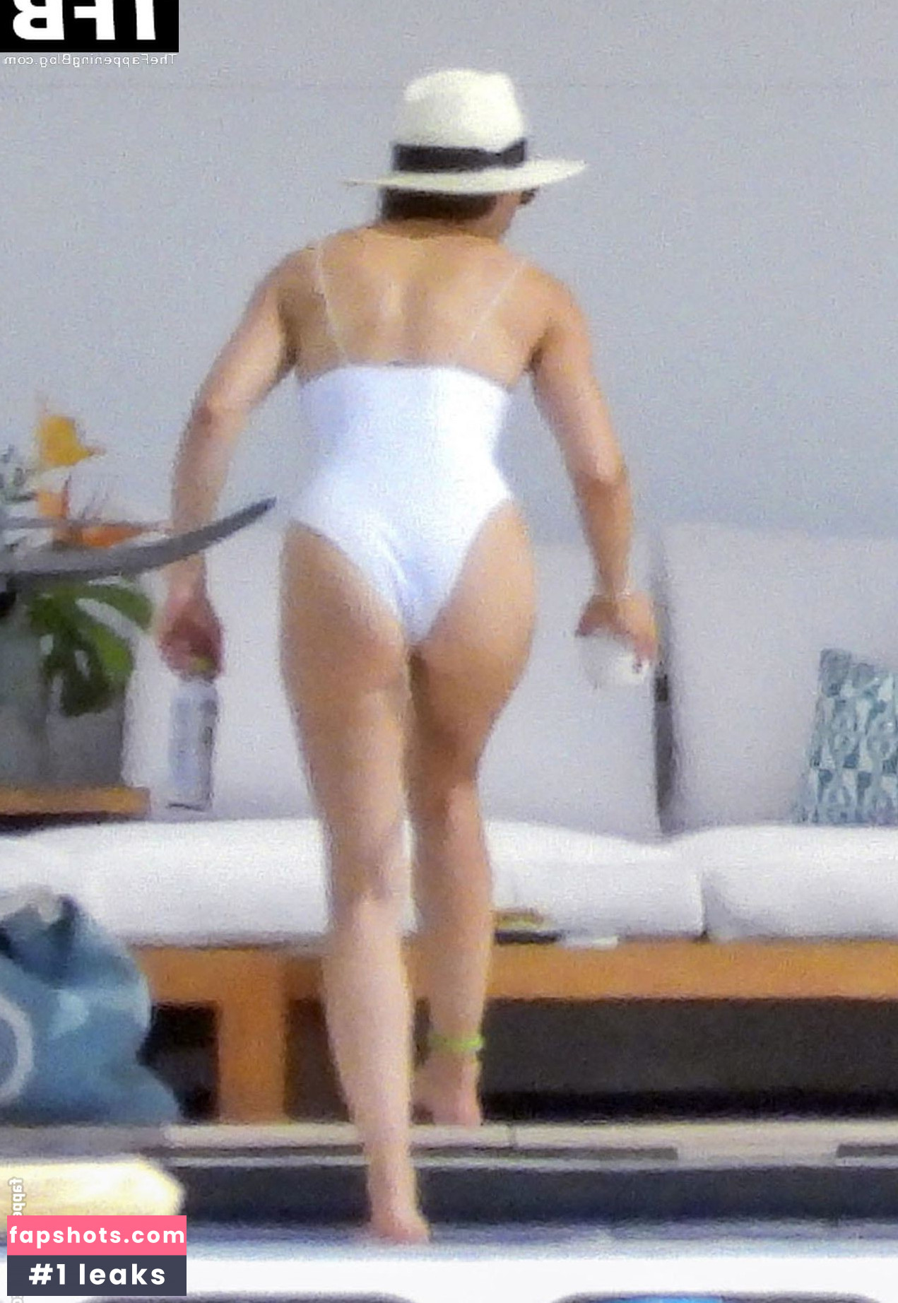 Jessica Biel gallery photo #364