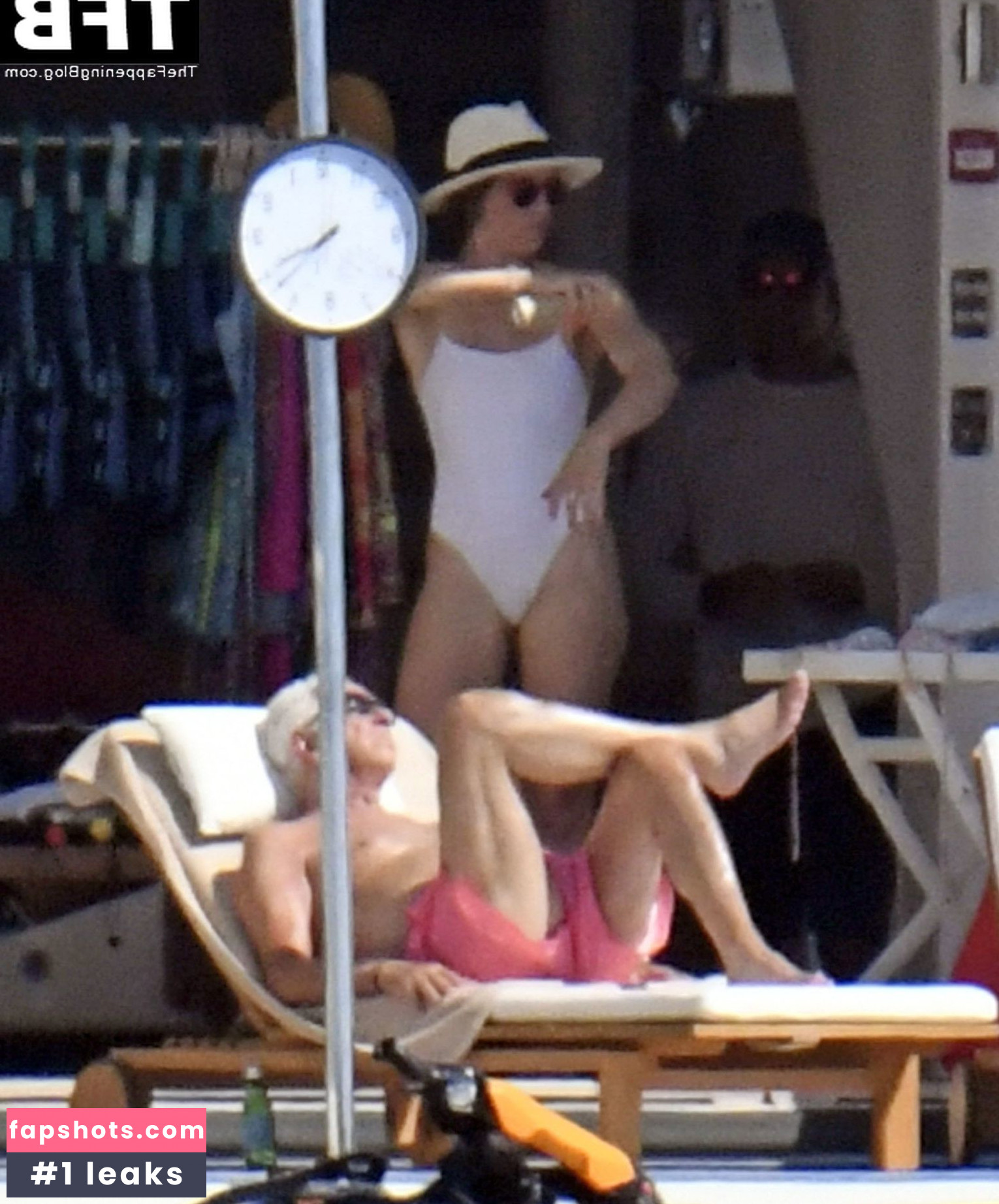 Jessica Biel gallery photo #377