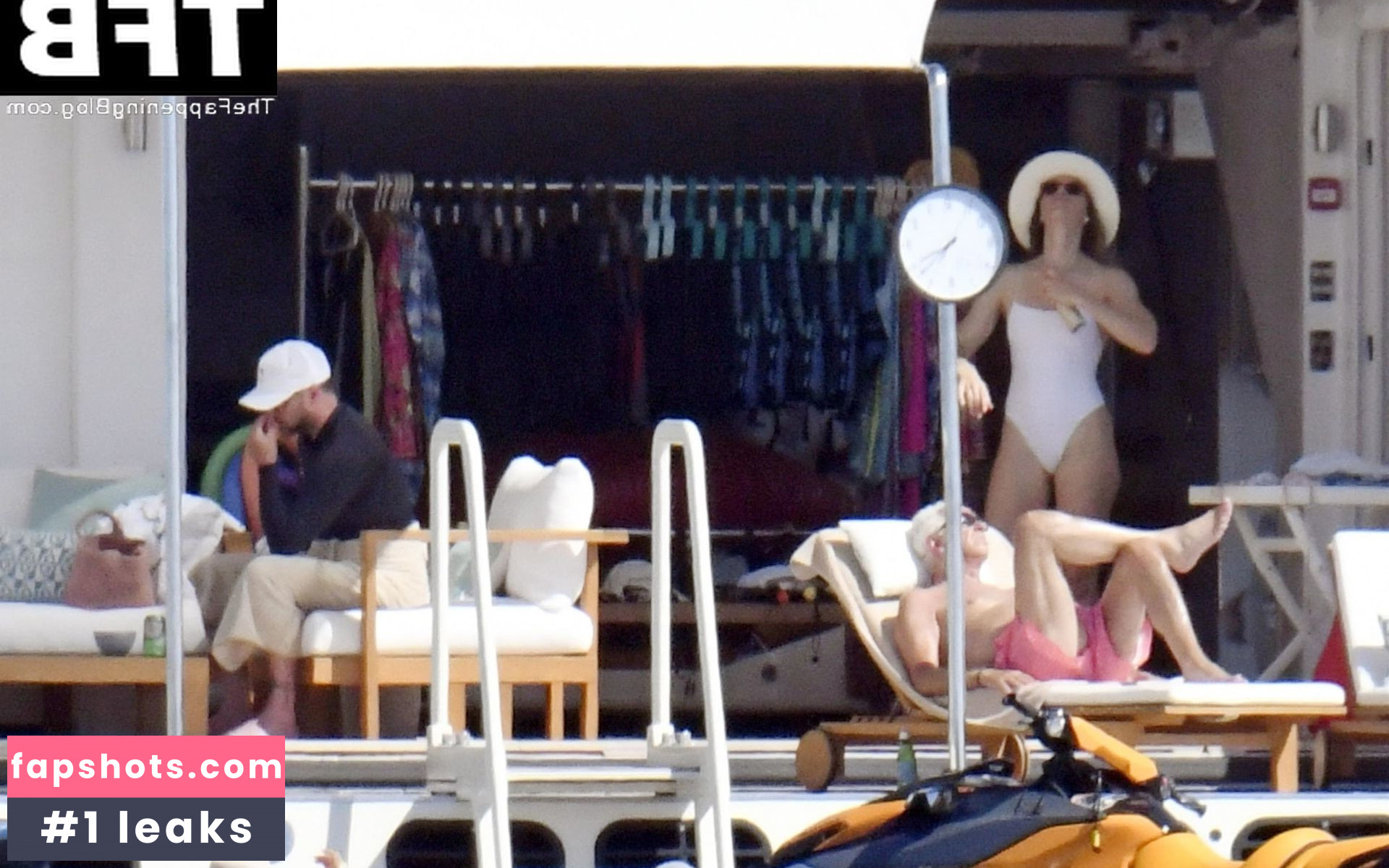 Jessica Biel gallery photo #380