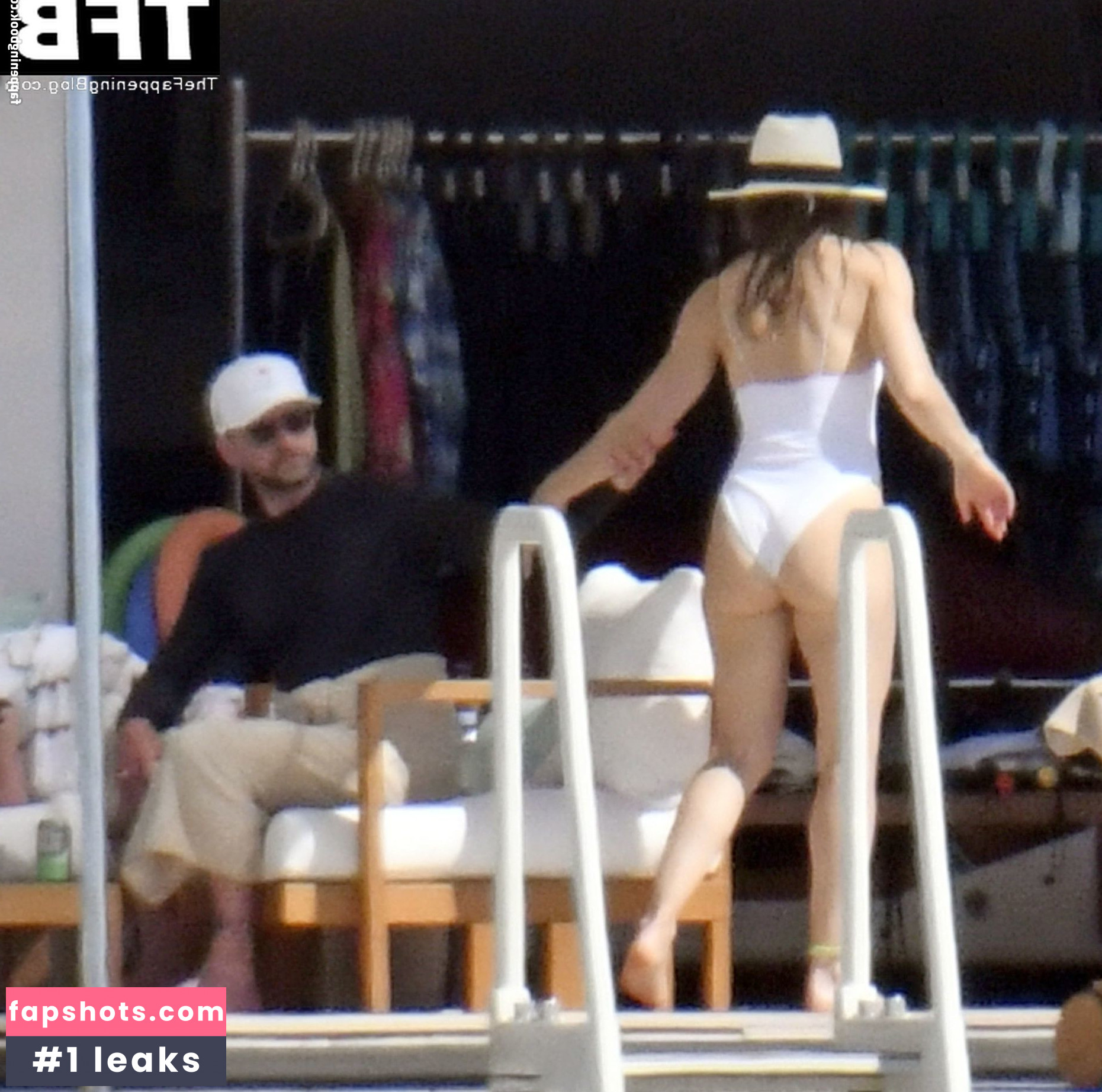 Jessica Biel gallery photo #381