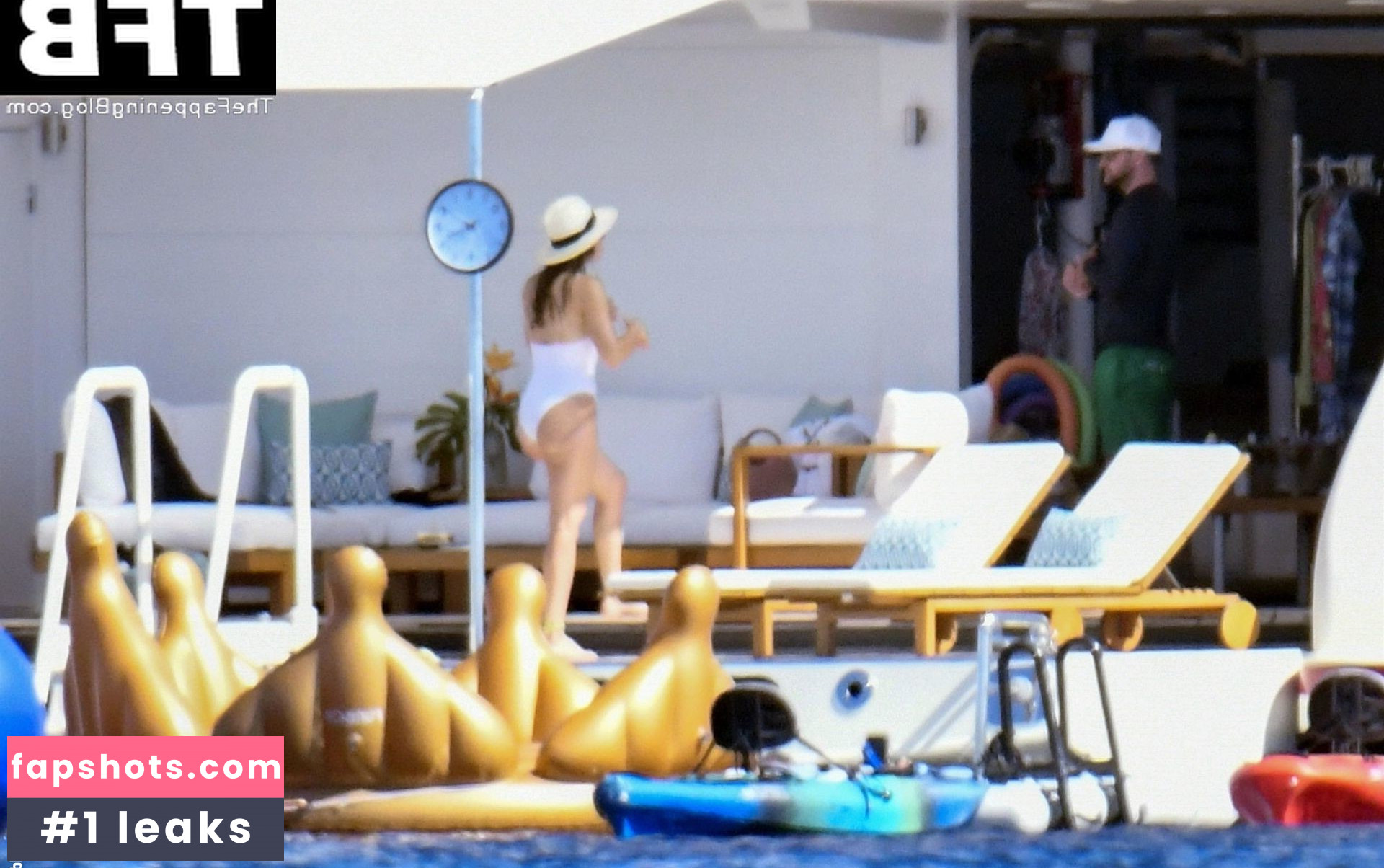 Jessica Biel gallery photo #391