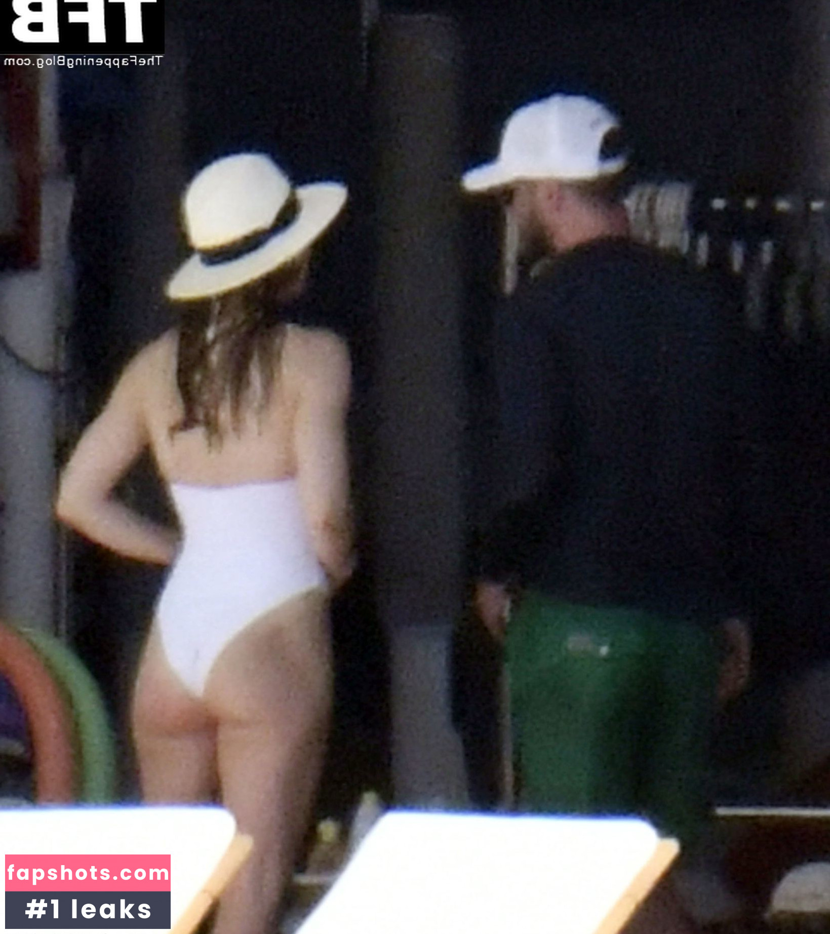 Jessica Biel gallery photo #396