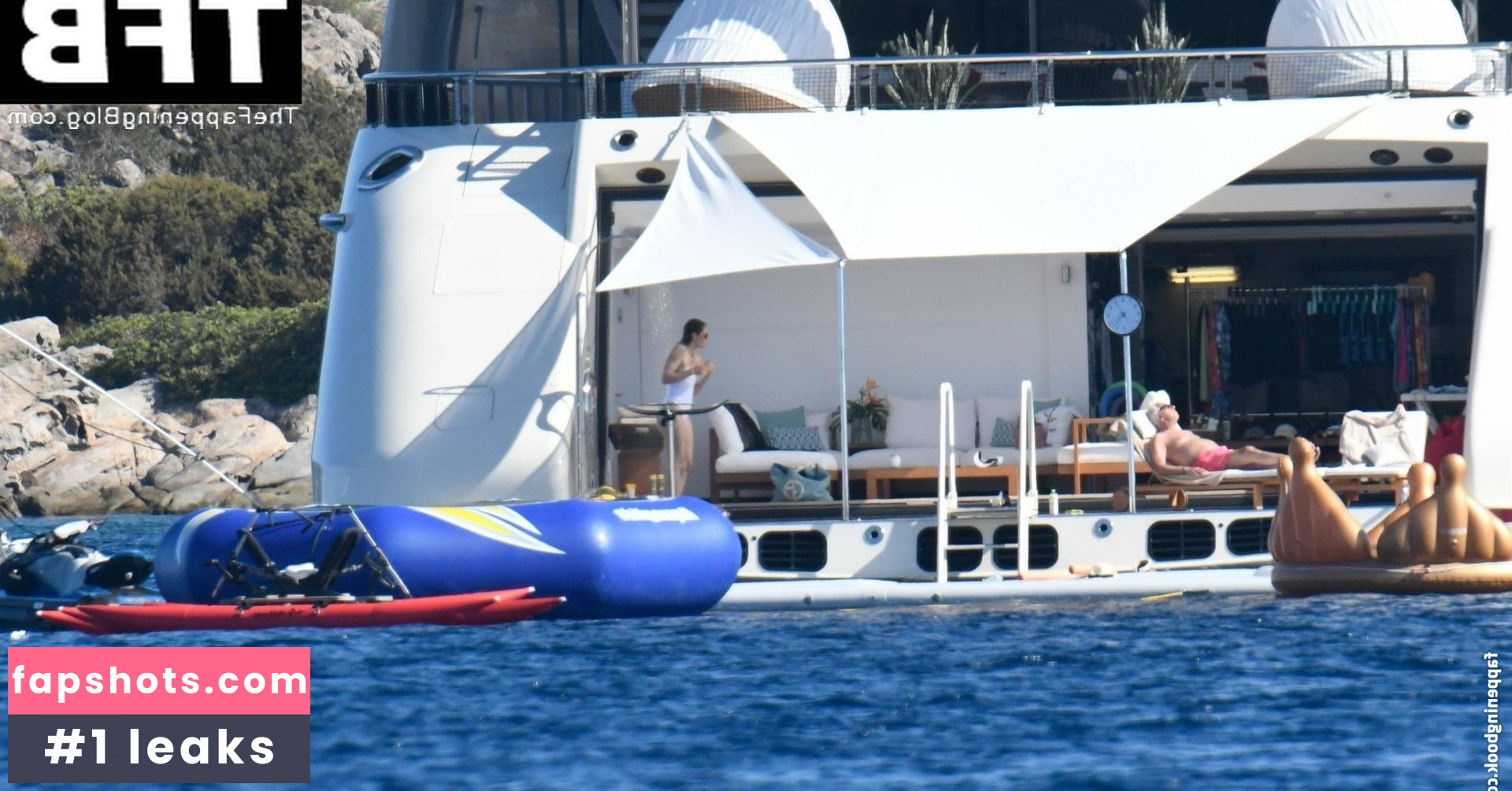 Jessica Biel gallery photo #409