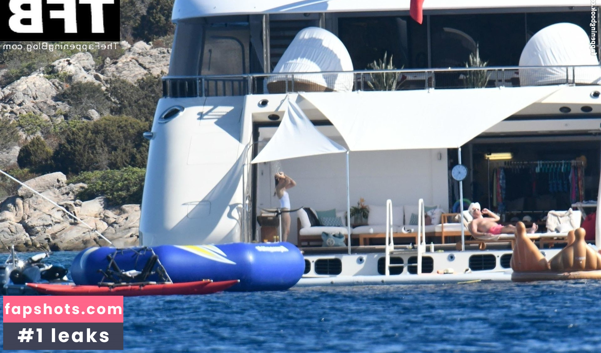 Jessica Biel gallery photo #410