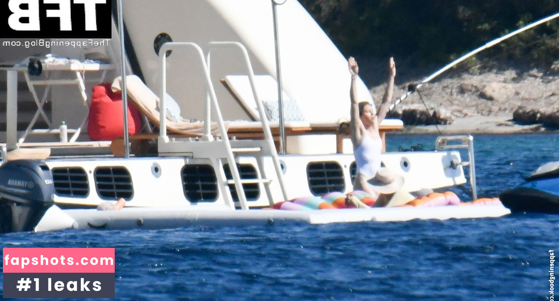 Jessica Biel gallery photo #432