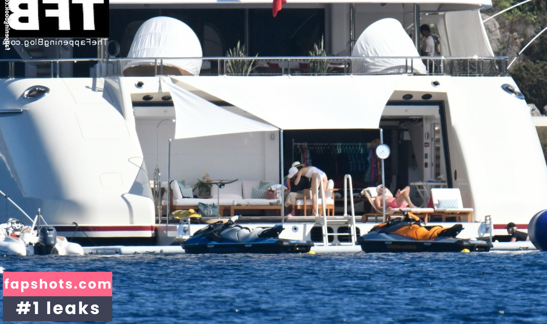 Jessica Biel gallery photo #445