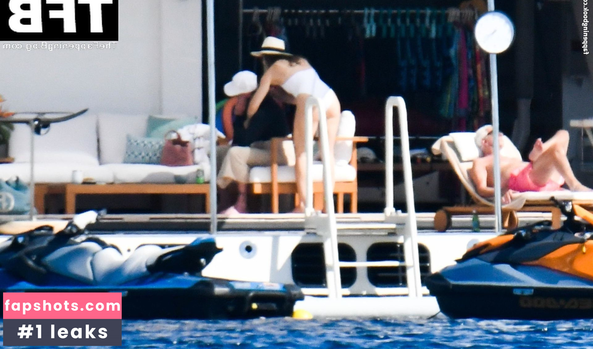 Jessica Biel gallery photo #451