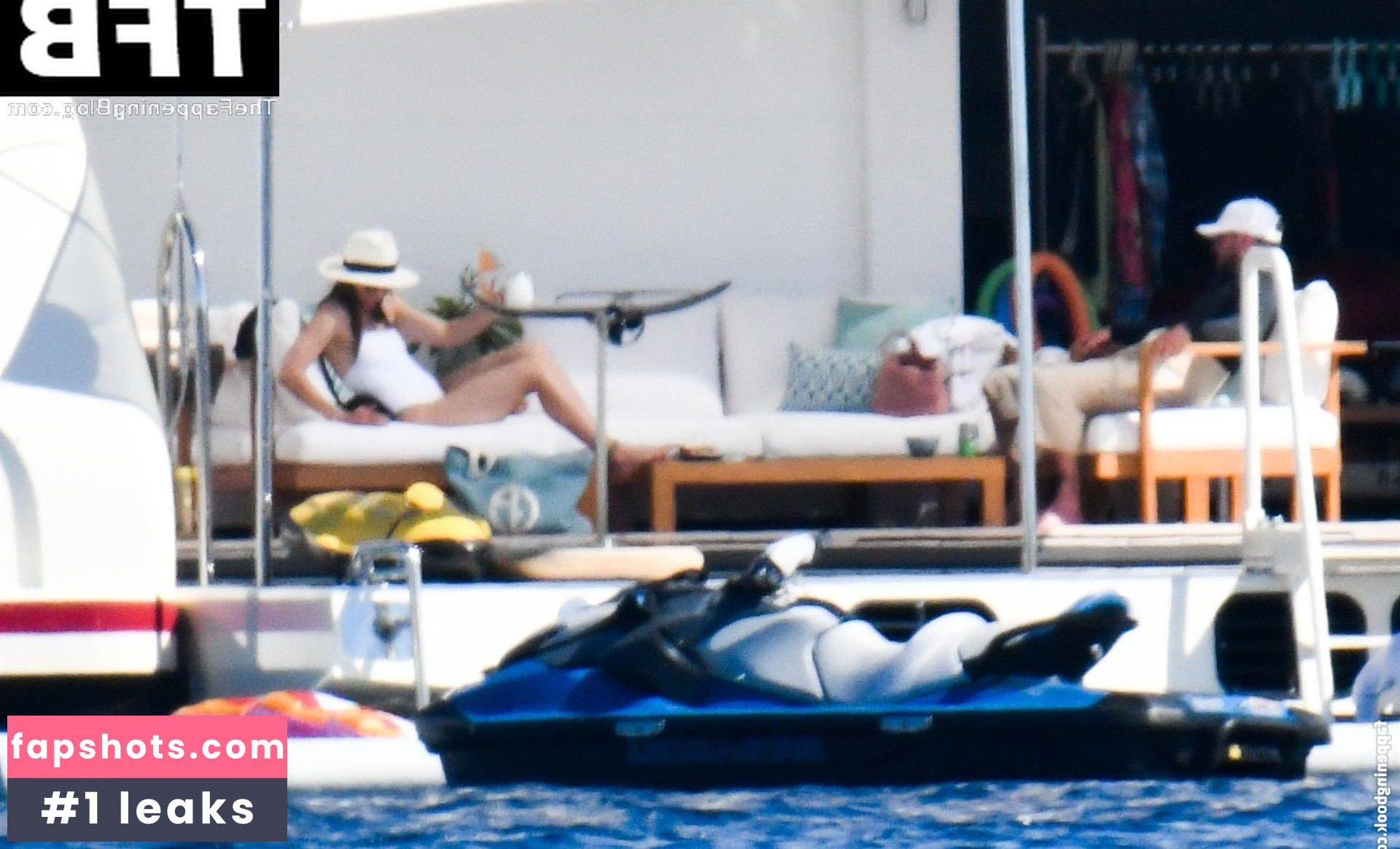 Jessica Biel gallery photo #455