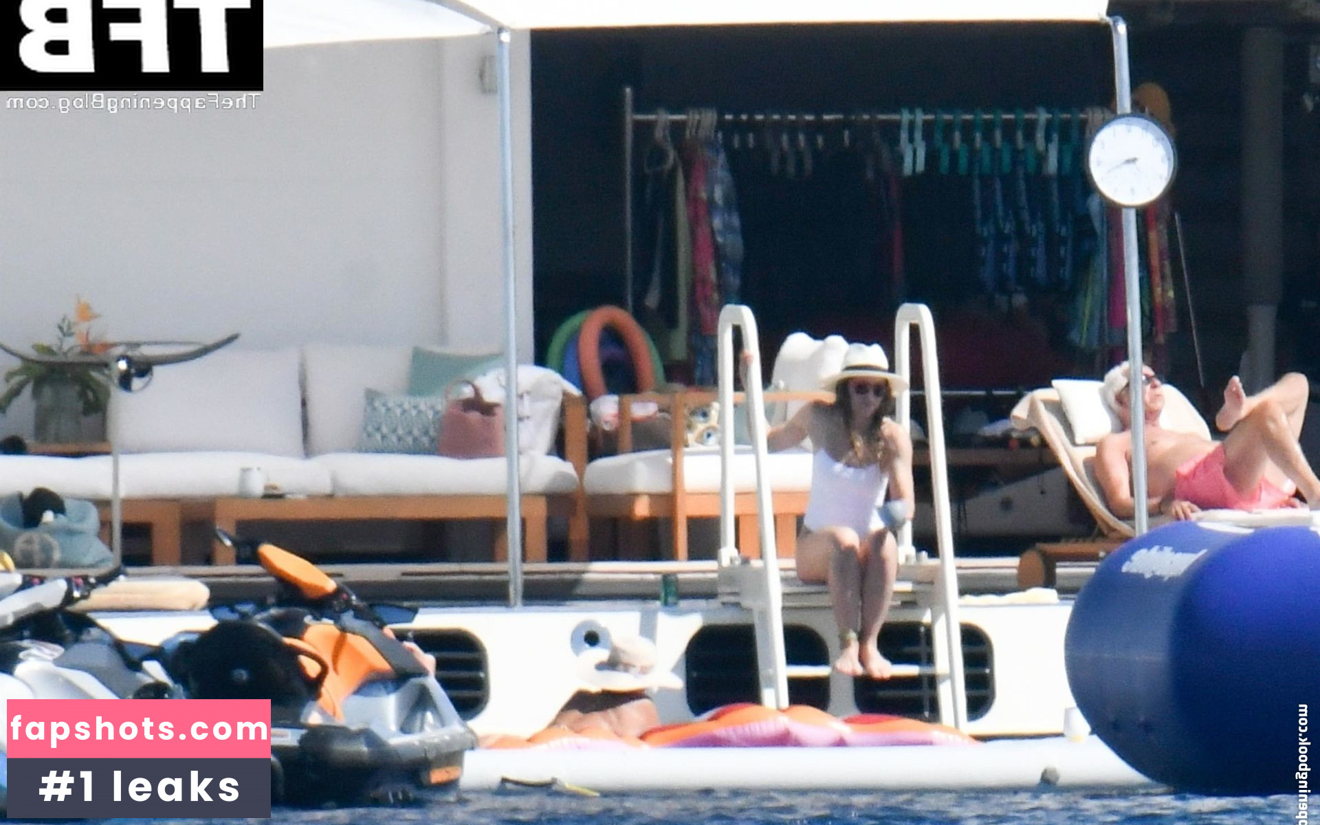 Jessica Biel gallery photo #462