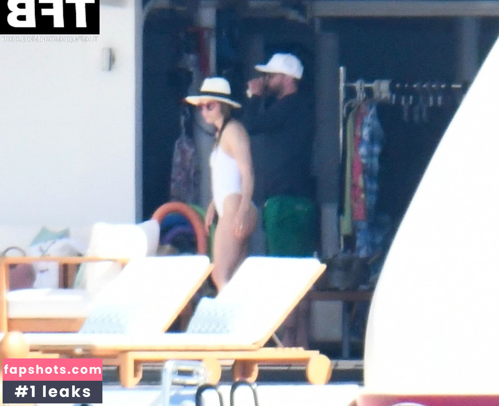 Jessica Biel gallery photo #467