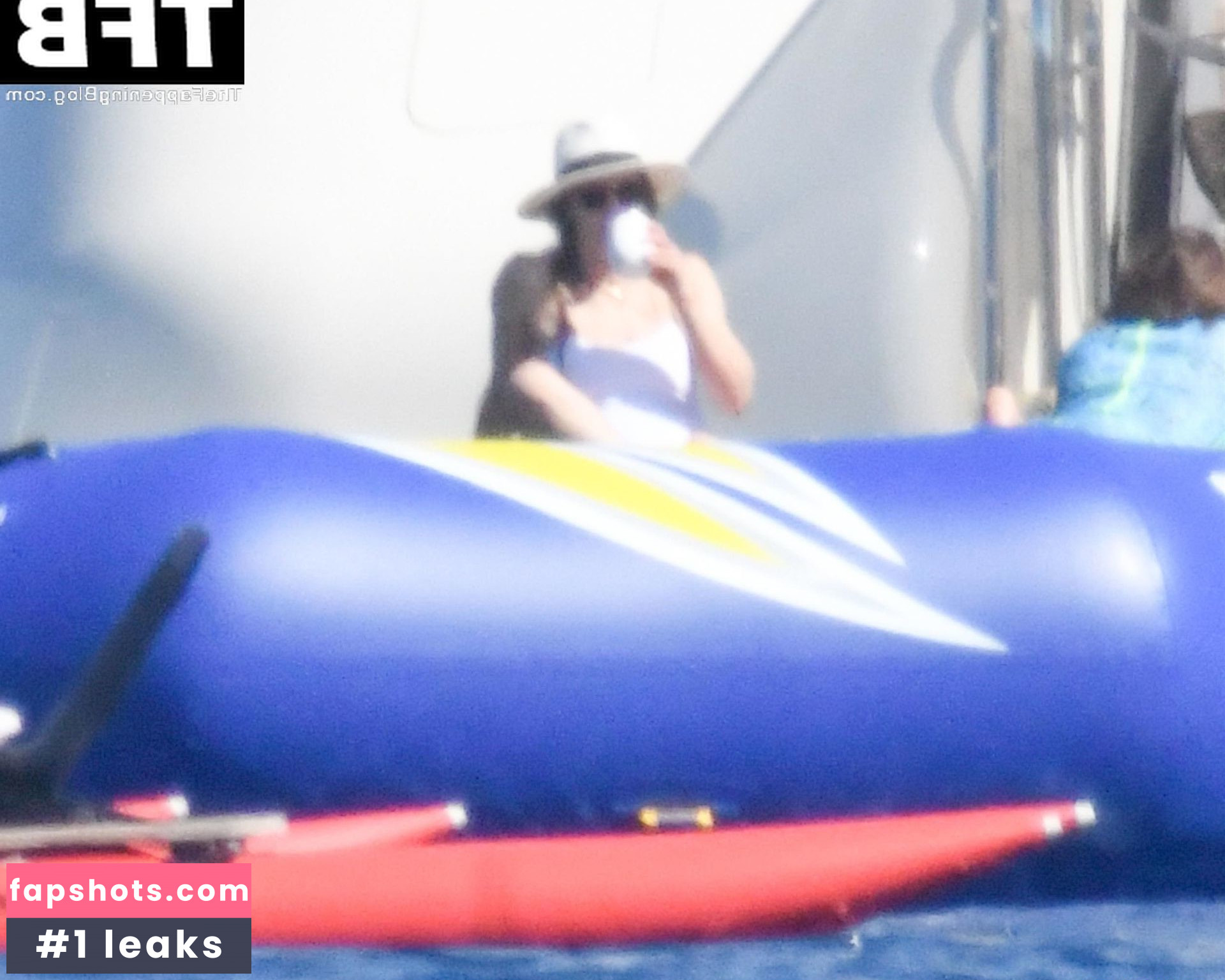 Jessica Biel gallery photo #470