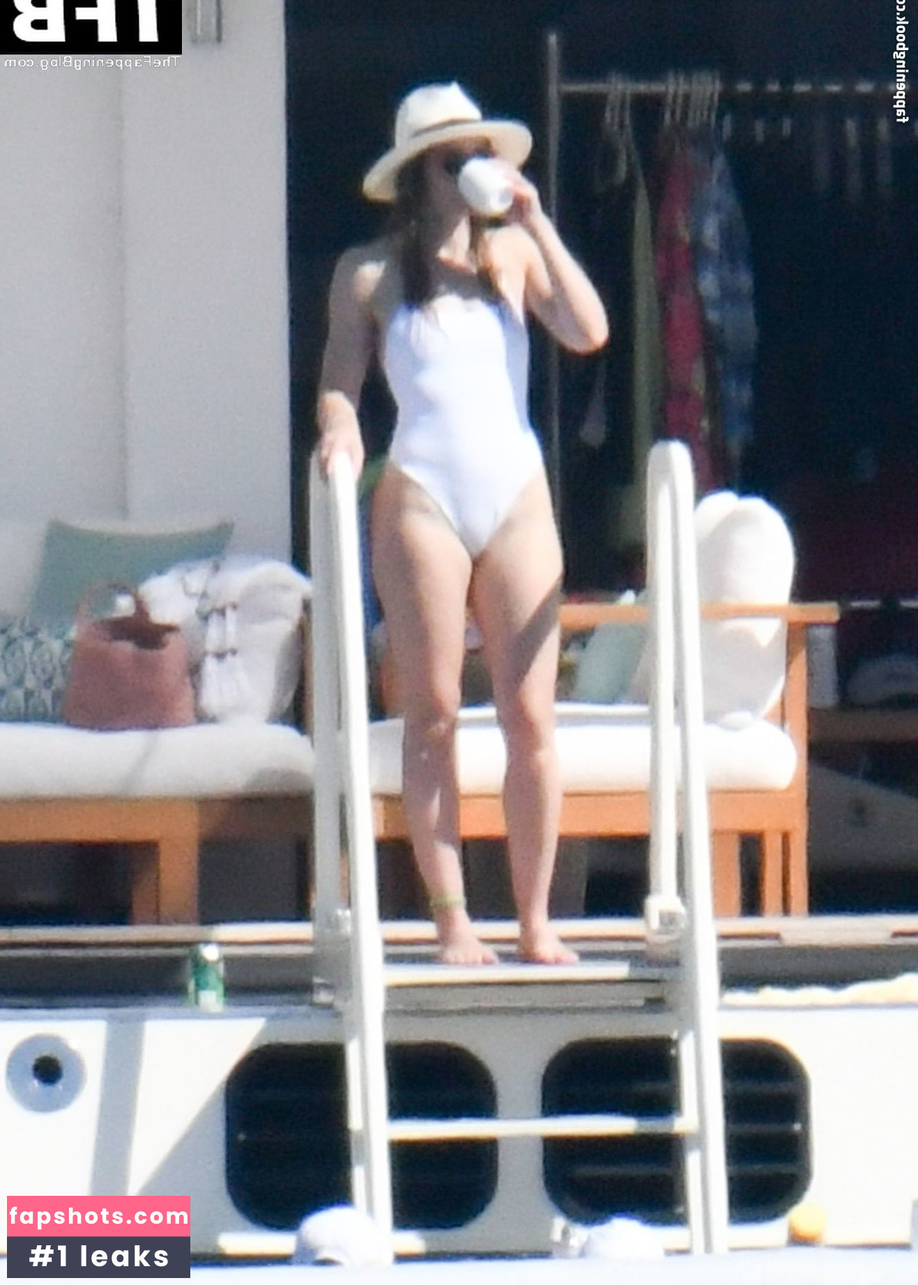 Jessica Biel gallery photo #477