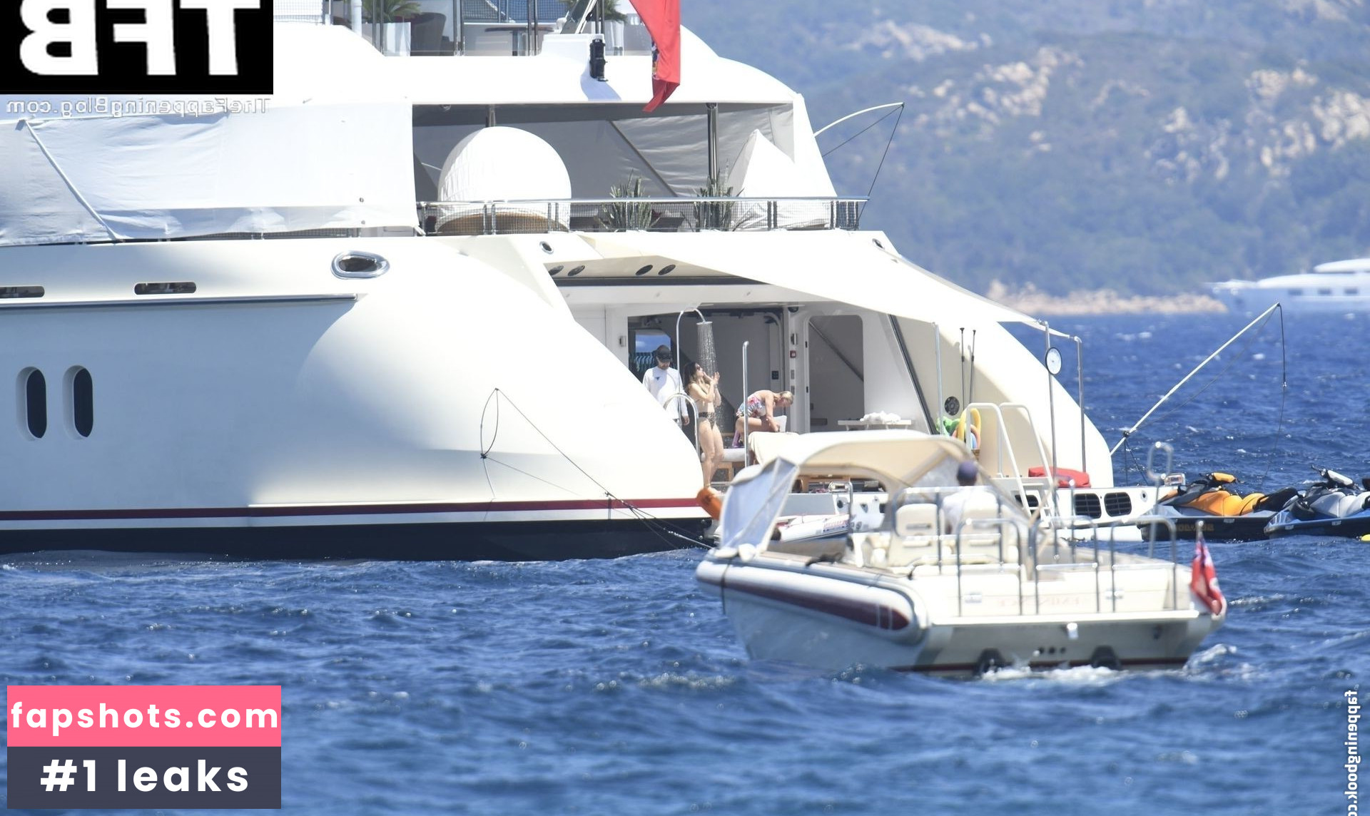 Jessica Biel gallery photo #480