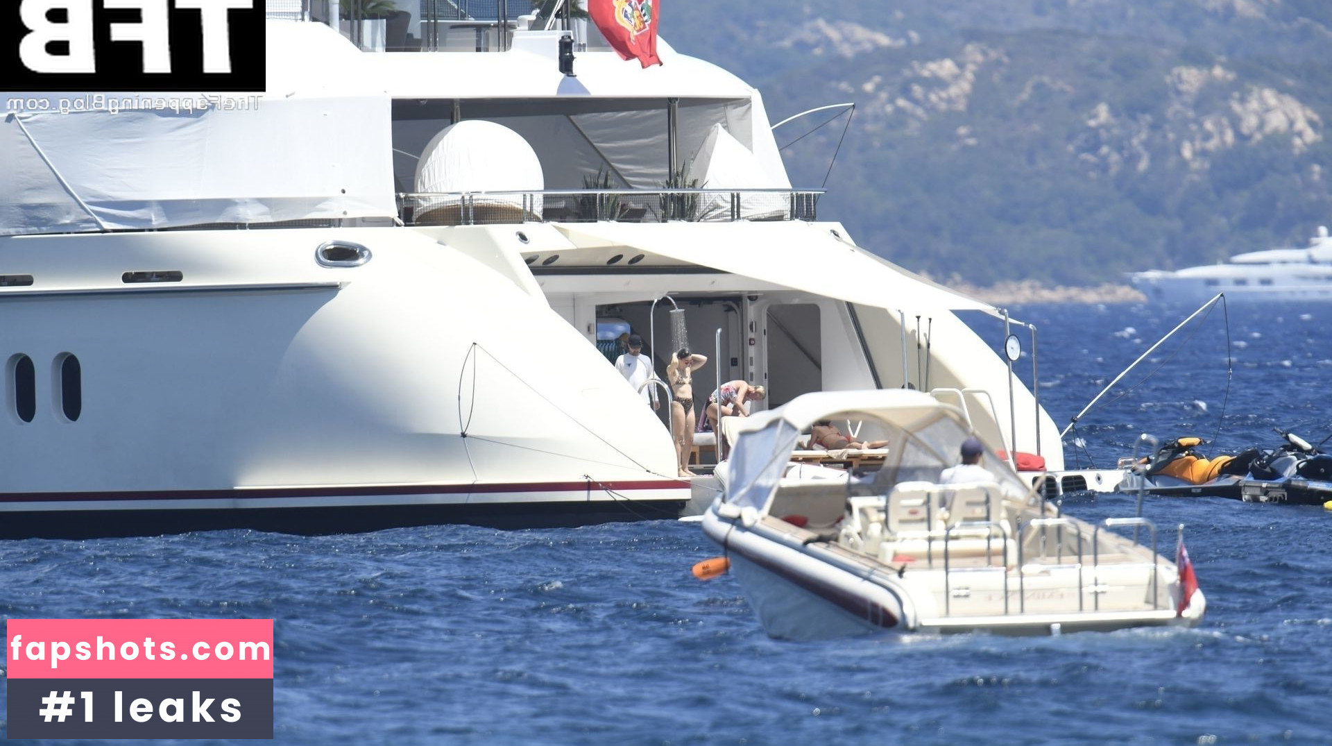 Jessica Biel gallery photo #484