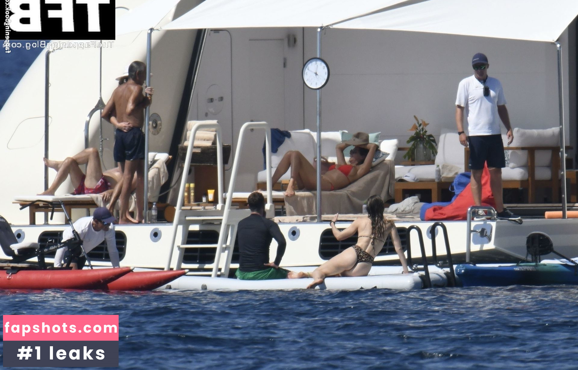 Jessica Biel gallery photo #489