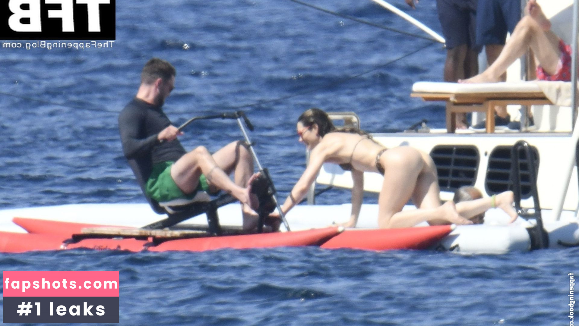 Jessica Biel gallery photo #524