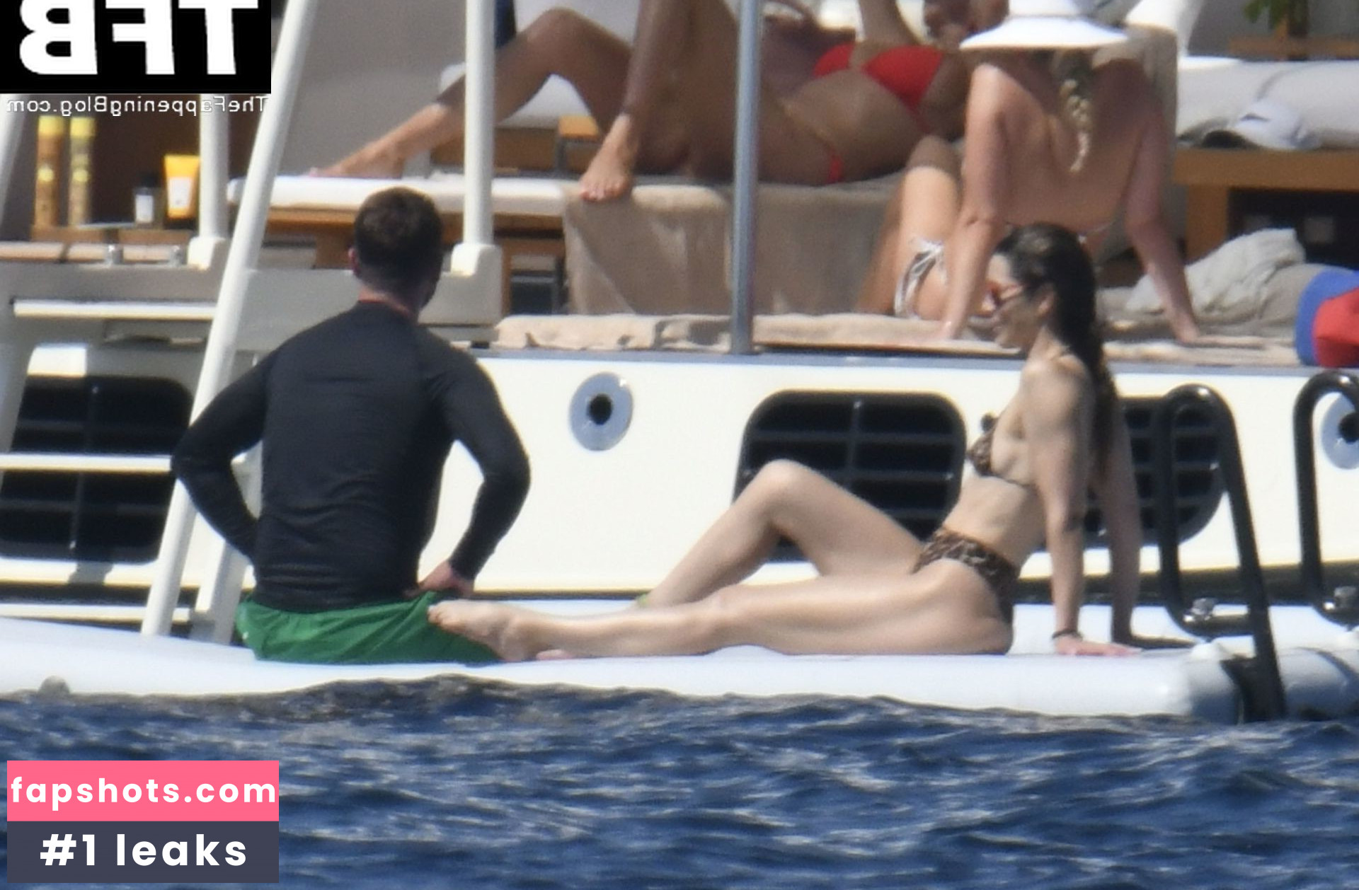 Jessica Biel gallery photo #558