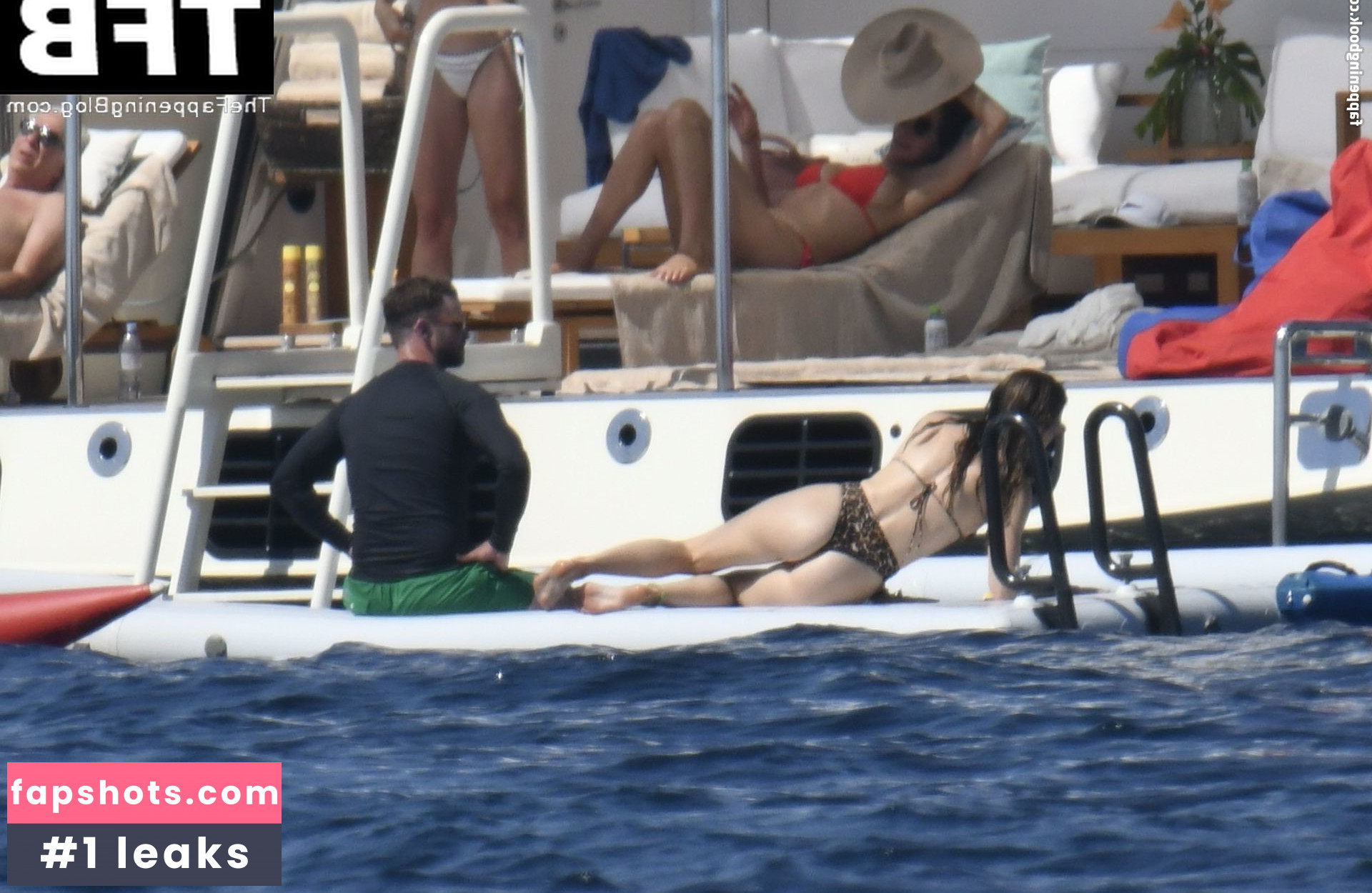 Jessica Biel gallery photo #570