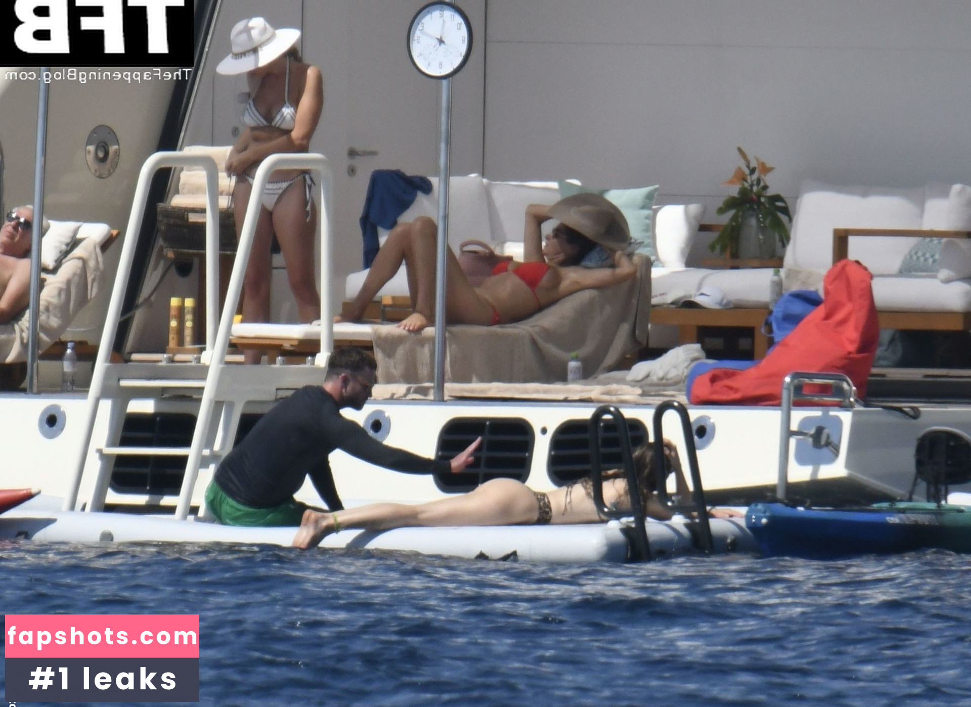 Jessica Biel gallery photo #572