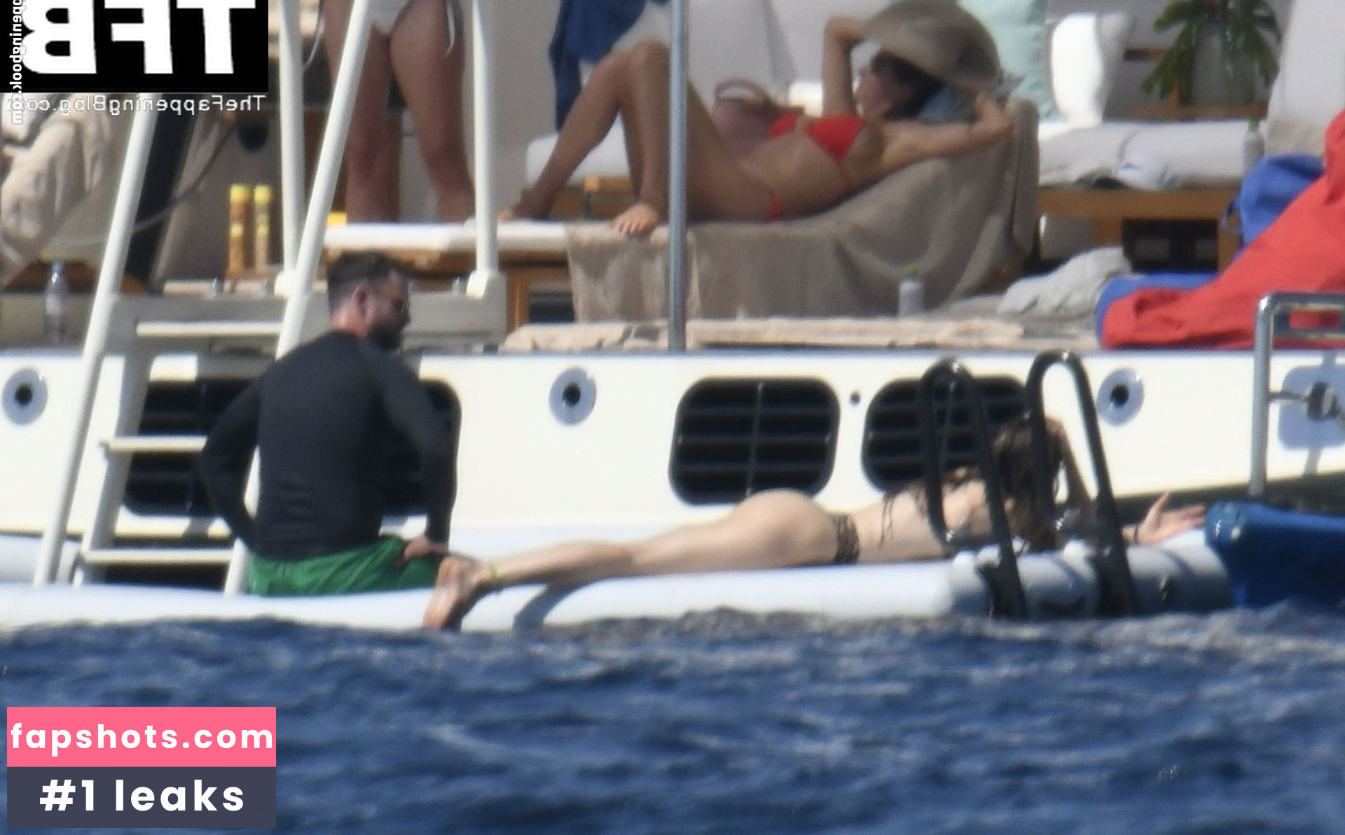 Jessica Biel gallery photo #575