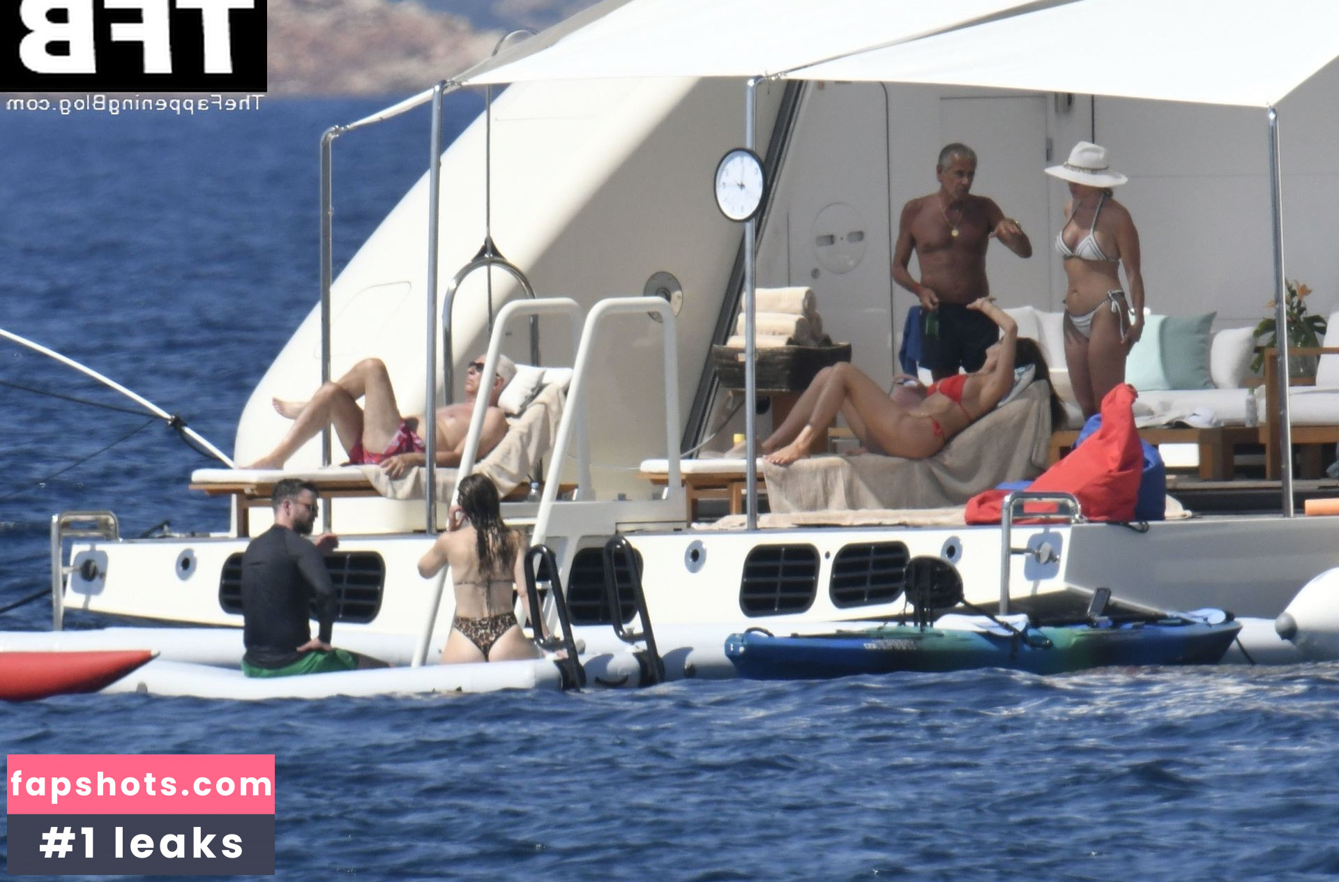 Jessica Biel gallery photo #582