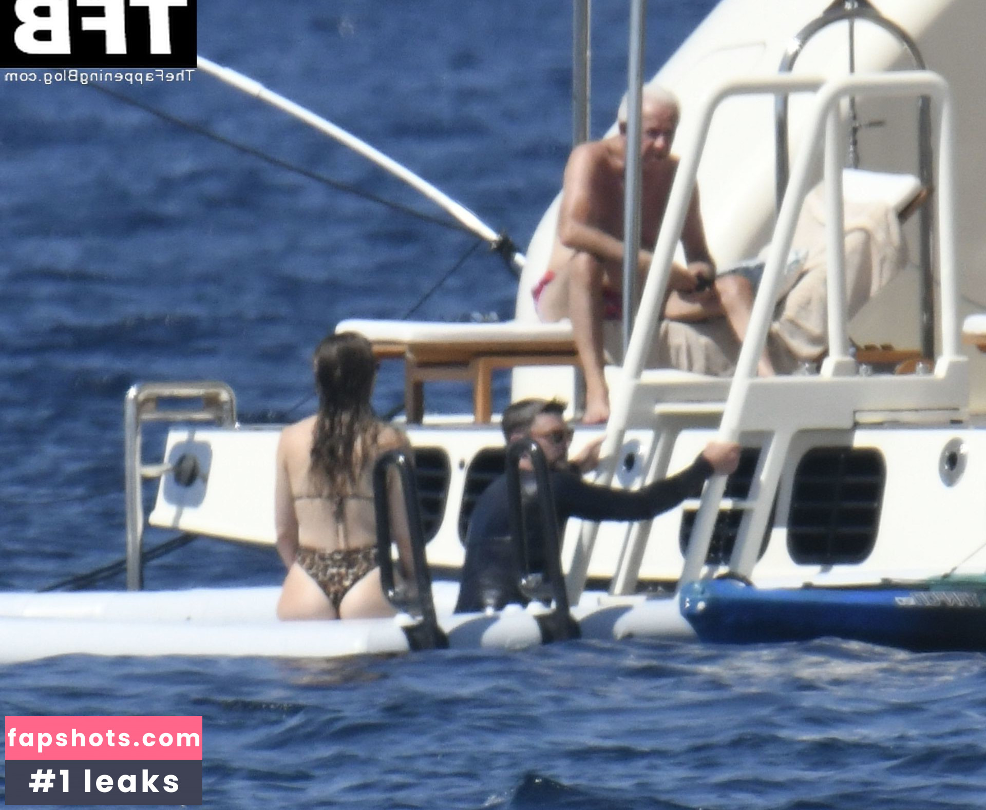 Jessica Biel gallery photo #589