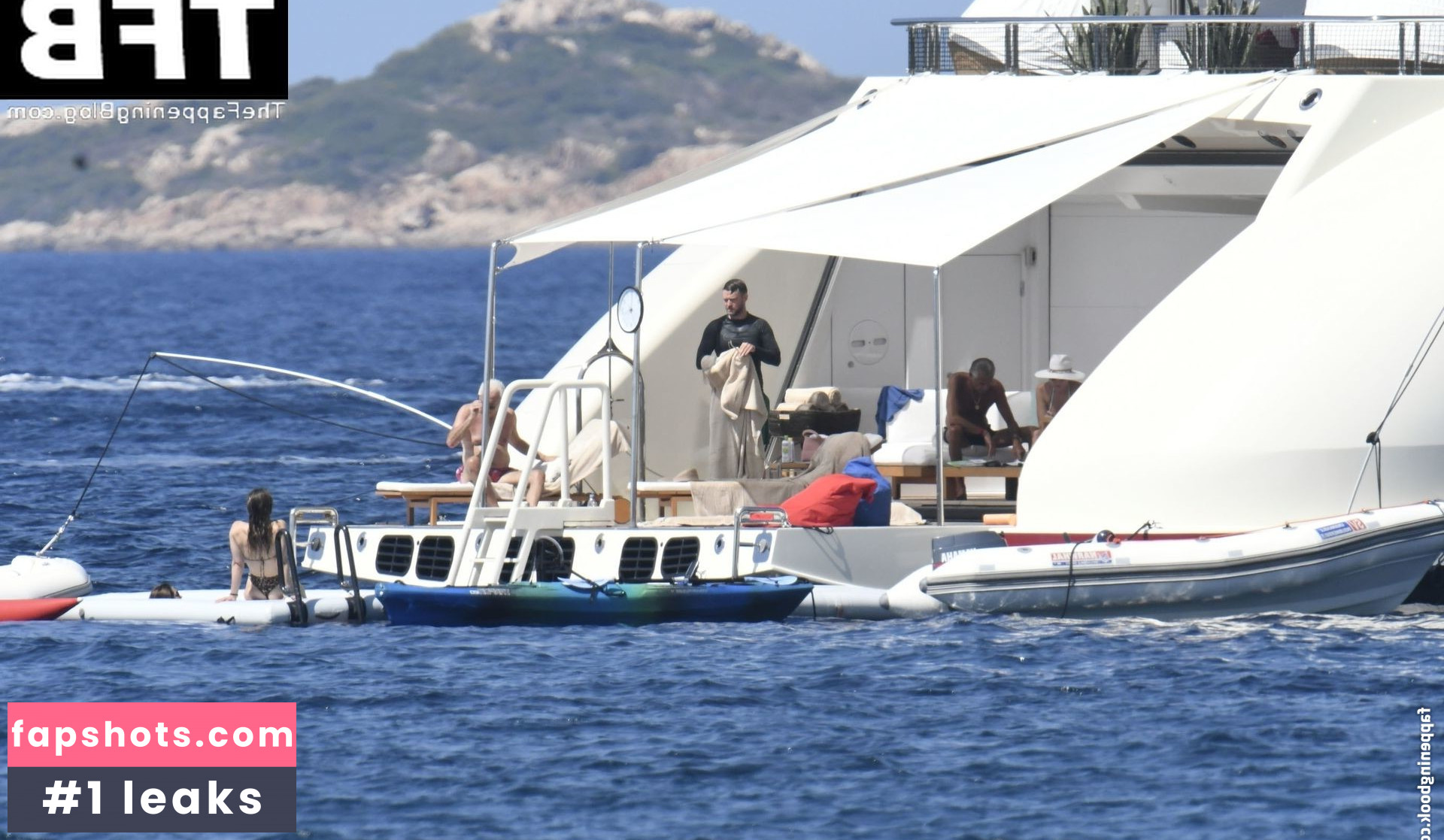 Jessica Biel gallery photo #597