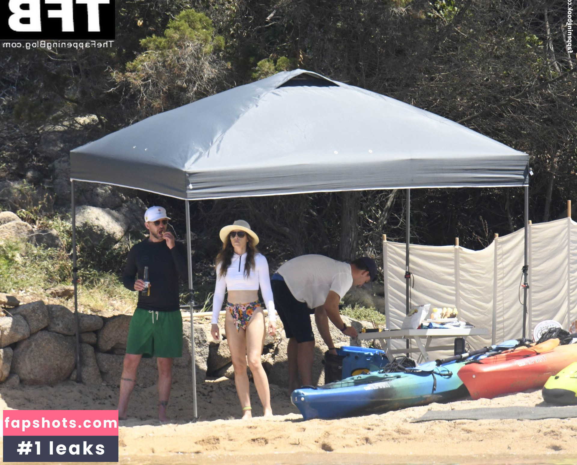 Jessica Biel gallery photo #702