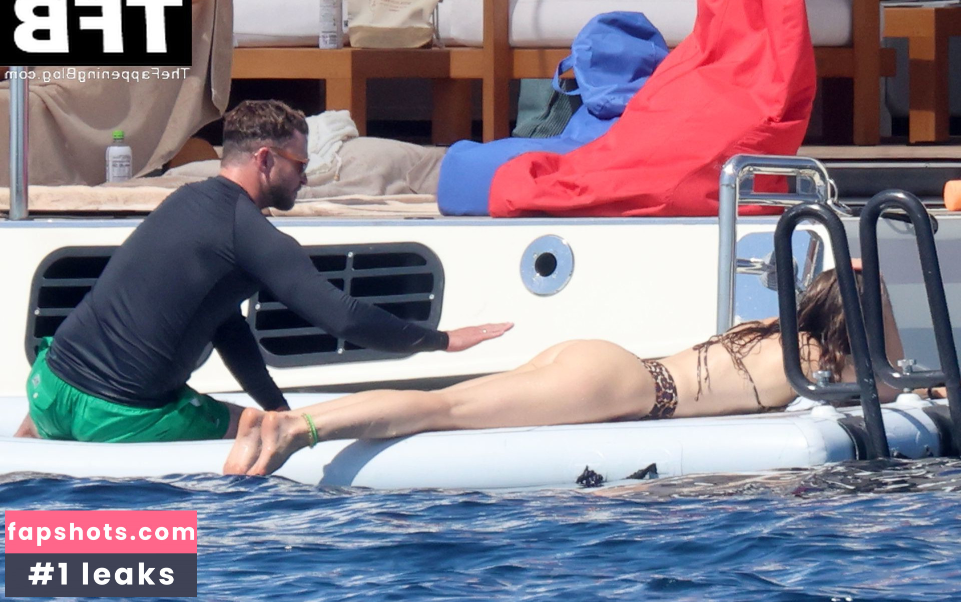 Jessica Biel gallery photo #752