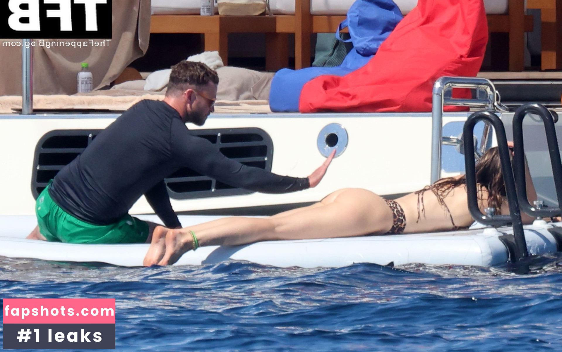 Jessica Biel gallery photo #753