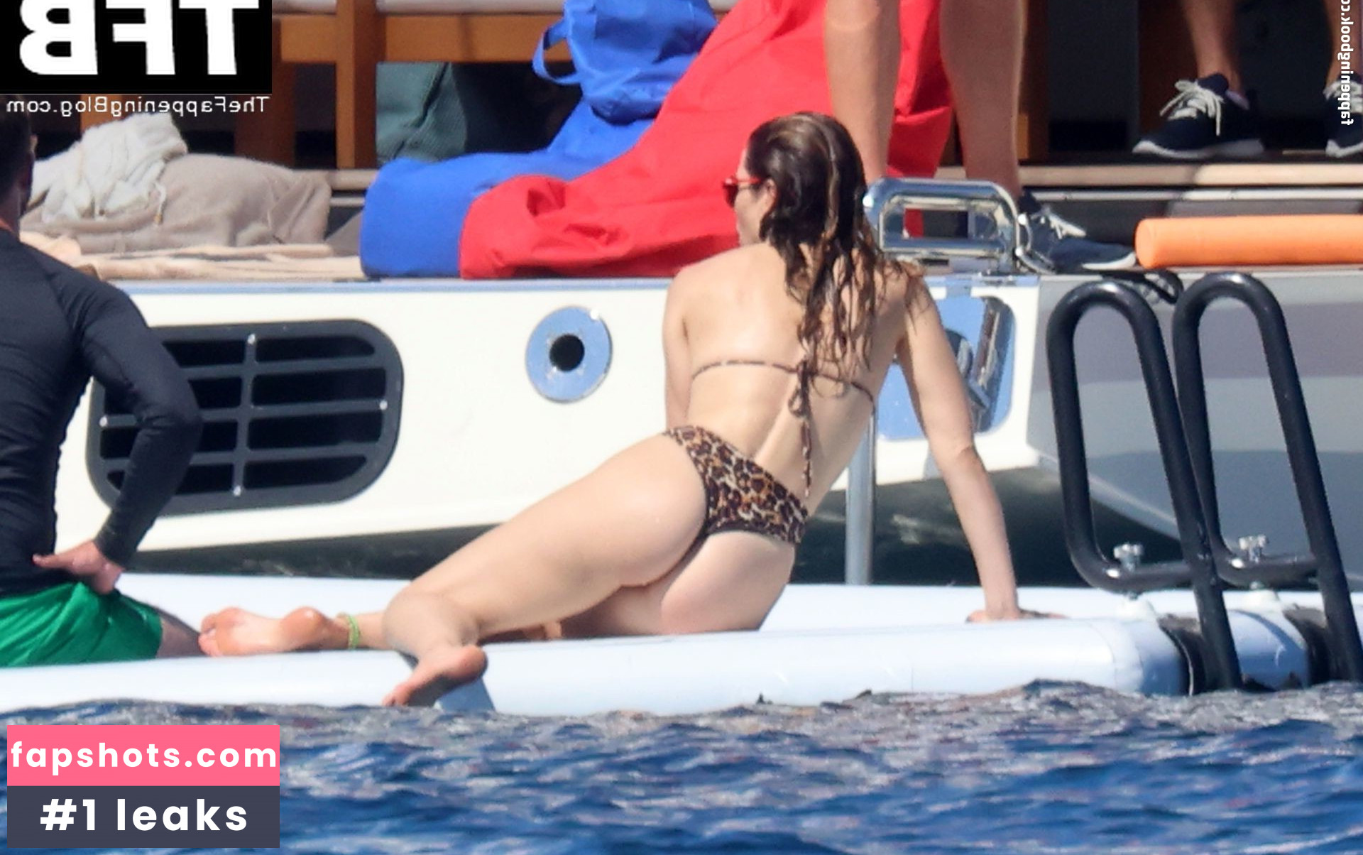 Jessica Biel gallery photo #757