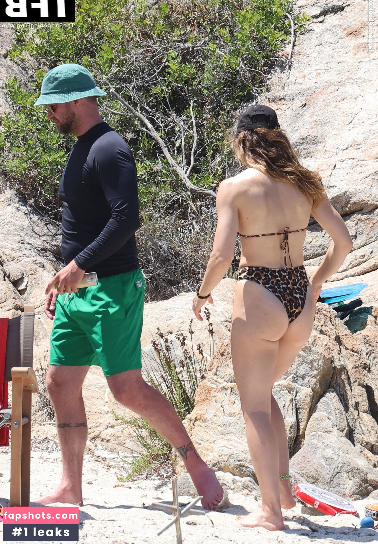 Jessica Biel gallery photo #796