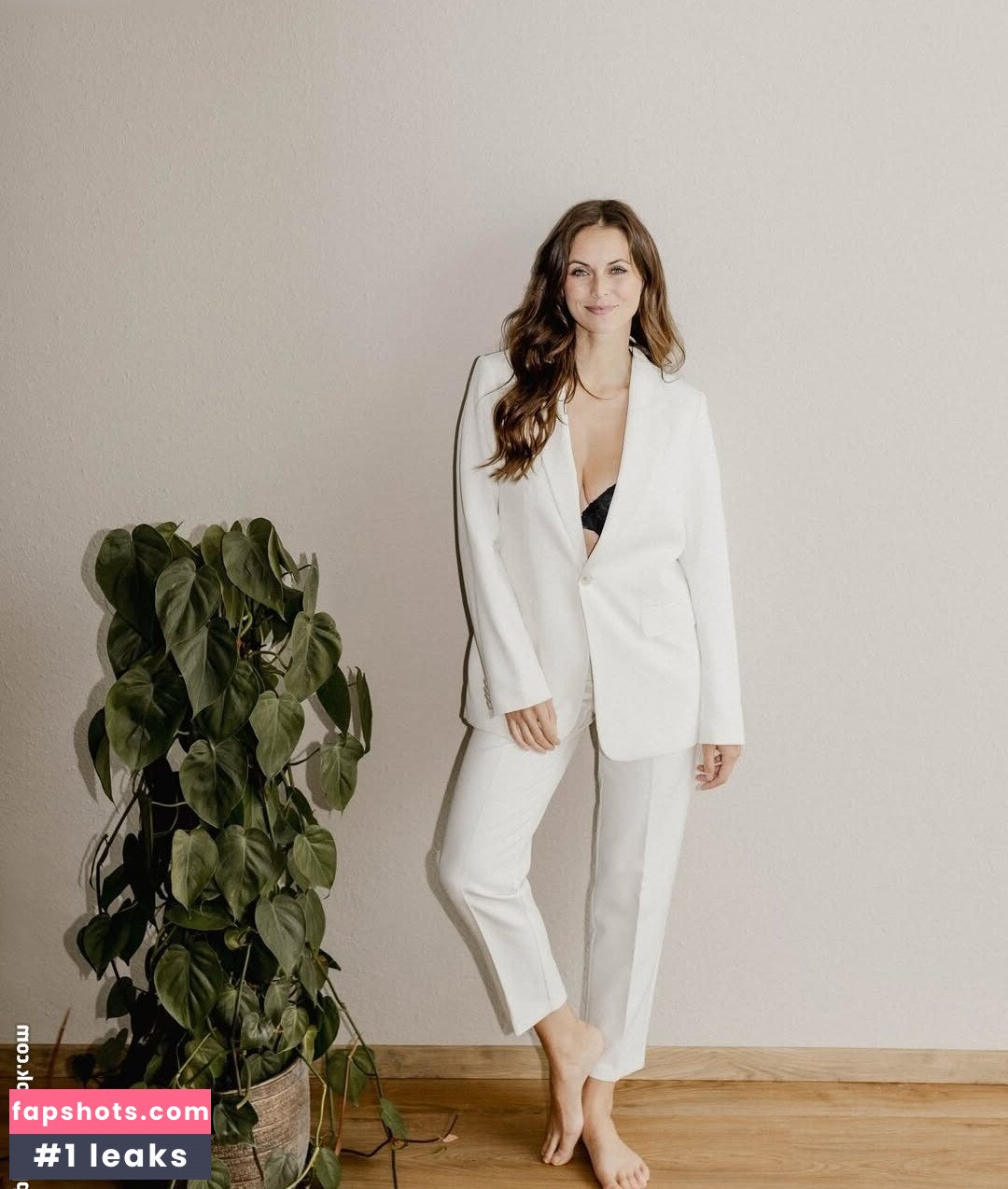 Jessica Bisceglia Nude Leaks OnlyFans Photos #8 - LeakJerk