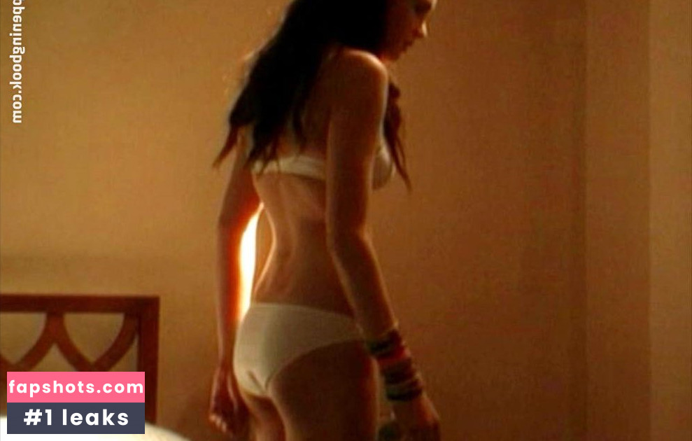 Jessica Bohl gallery photo #4