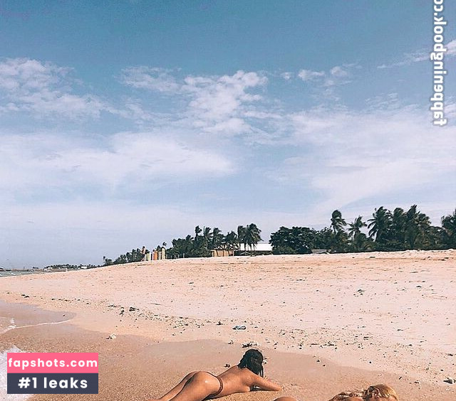 Jessica Book gallery photo #4