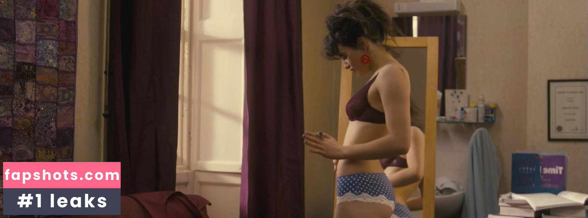 Jessica Brown Findlay gallery photo #106