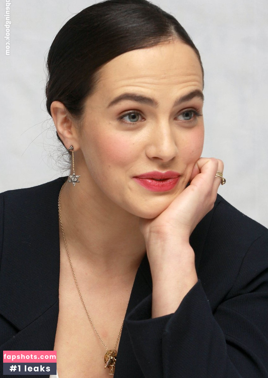 Jessica Brown Findlay gallery photo #118